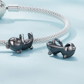 adorable Little Bear Charm in a Pandora style - SCC2508