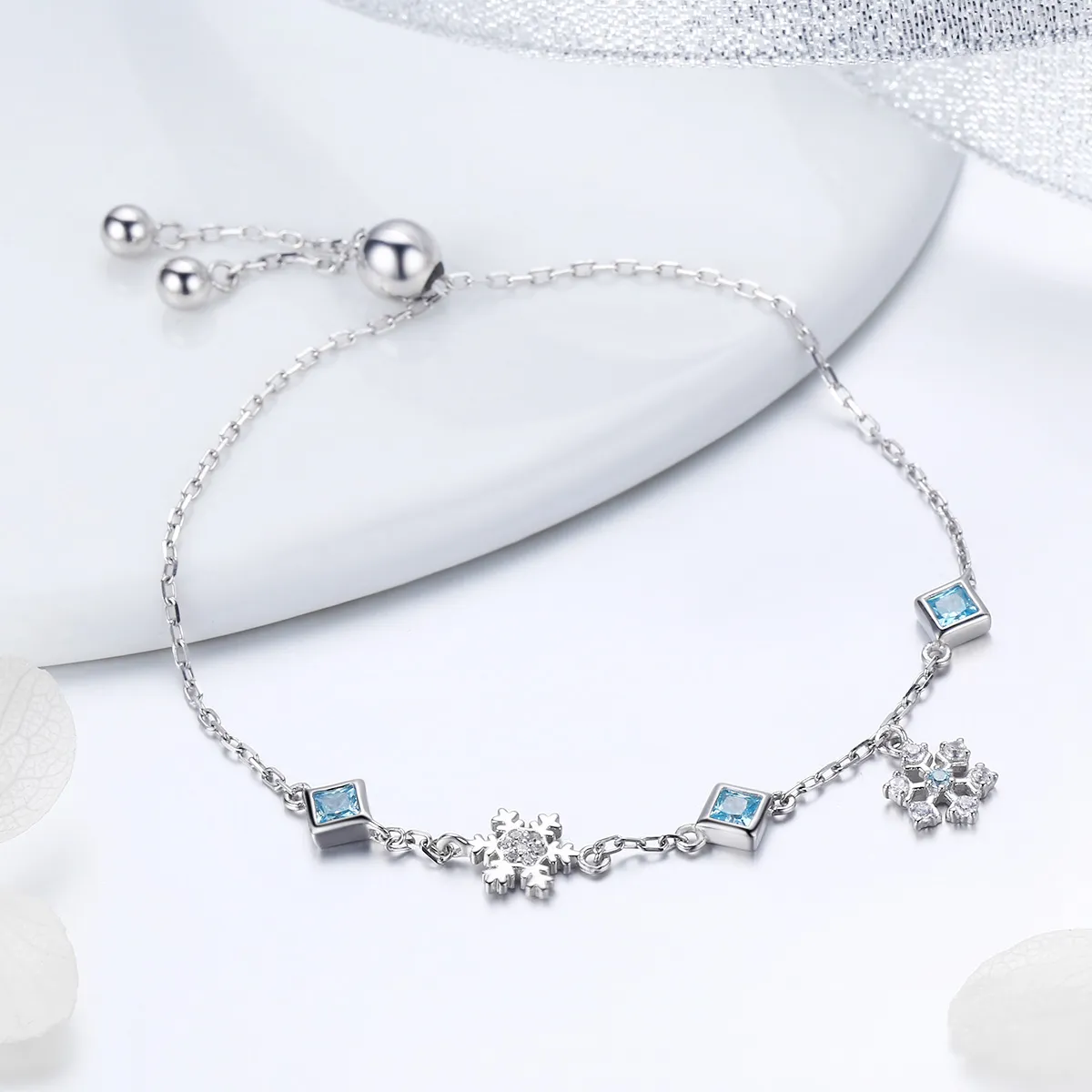 Pandora Style Silver Bracelet Dancing Snowflake - BSB001