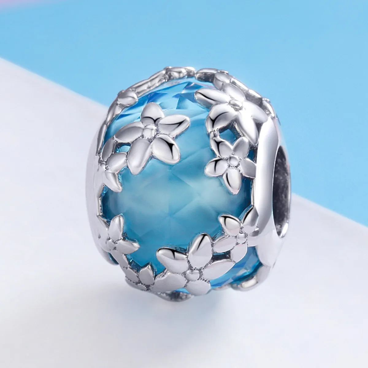 Pandora Style Silver Charm, Aquamarine Daisy's Confession - SCC878