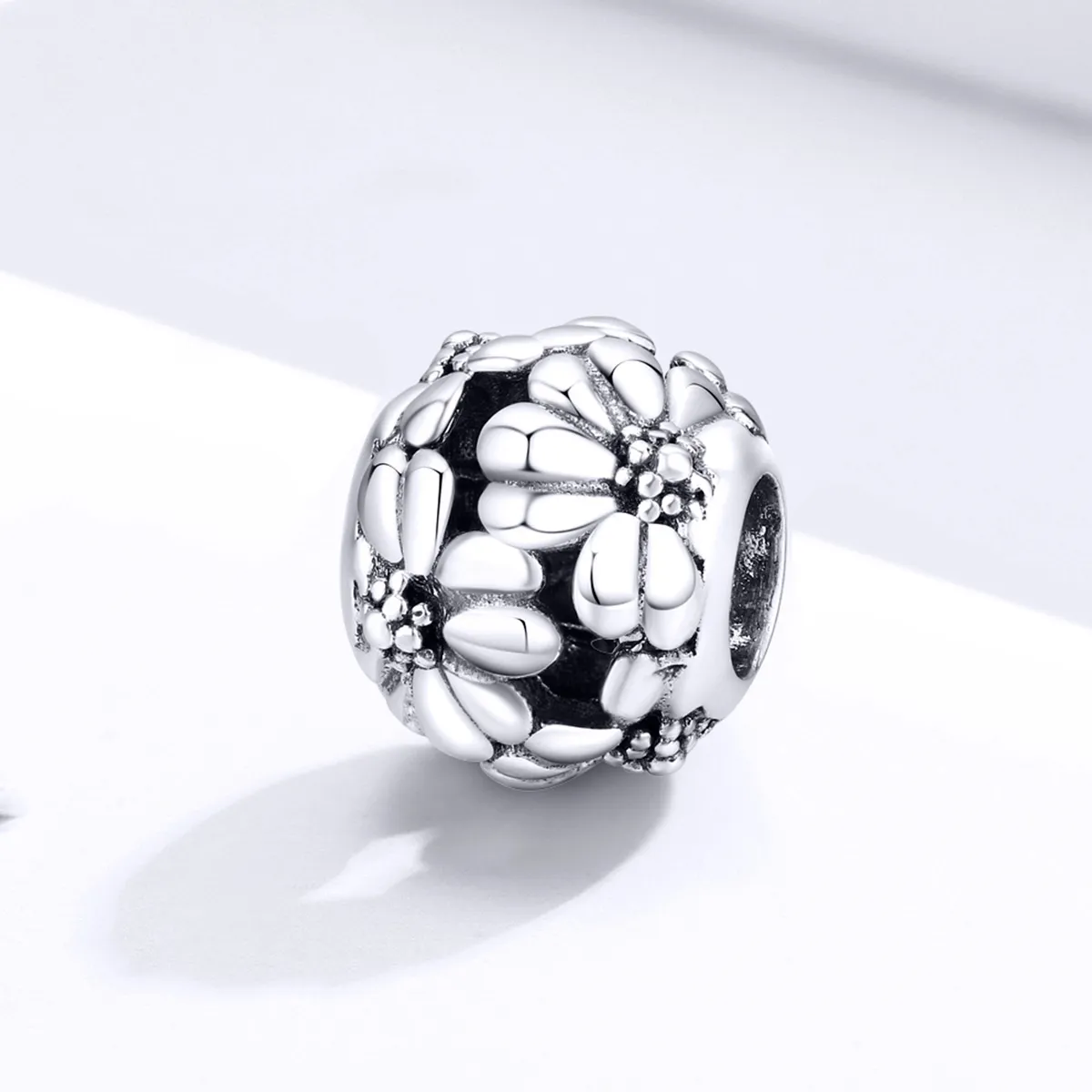 Pandora Style Silver Charm, Daisy - SCC1487