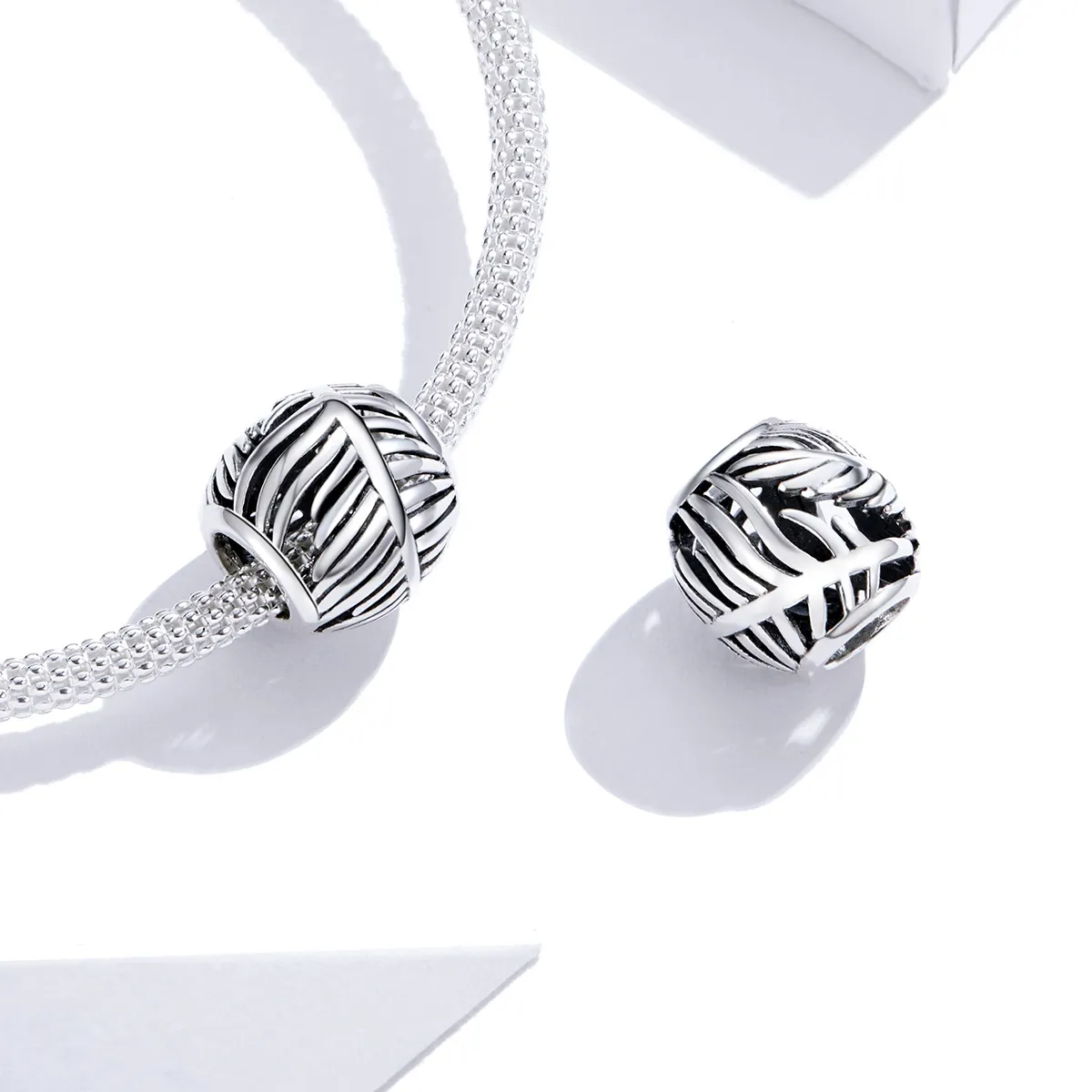 Pandora Style Silver Charm, Feather - SCC1509