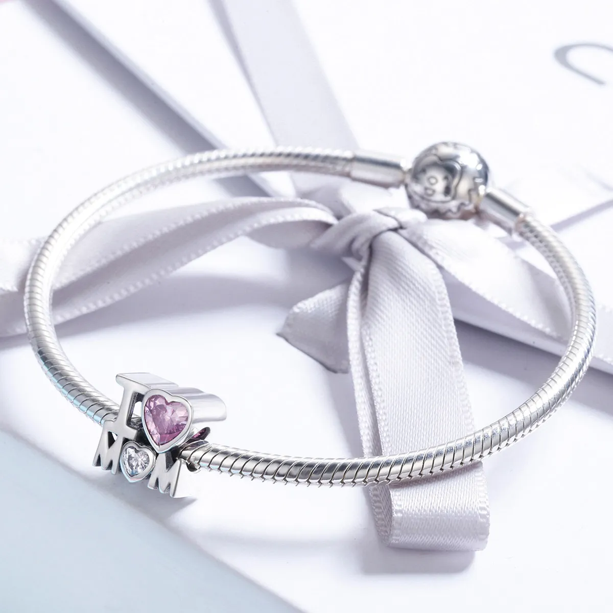 Pandora Style Silver Charm, I Love Mom - SCC579