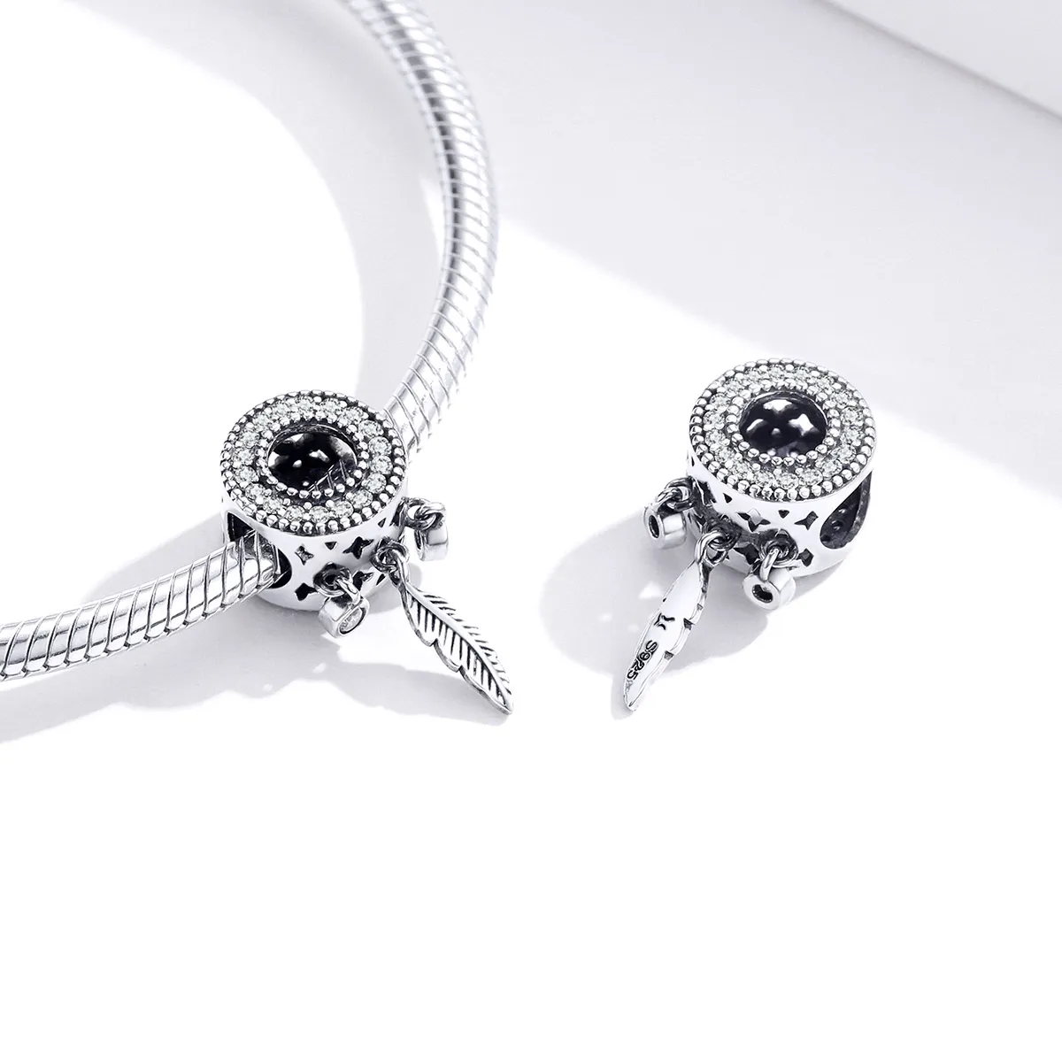 Pandora Style Silver Charm, Shiny Feather - SCC1550