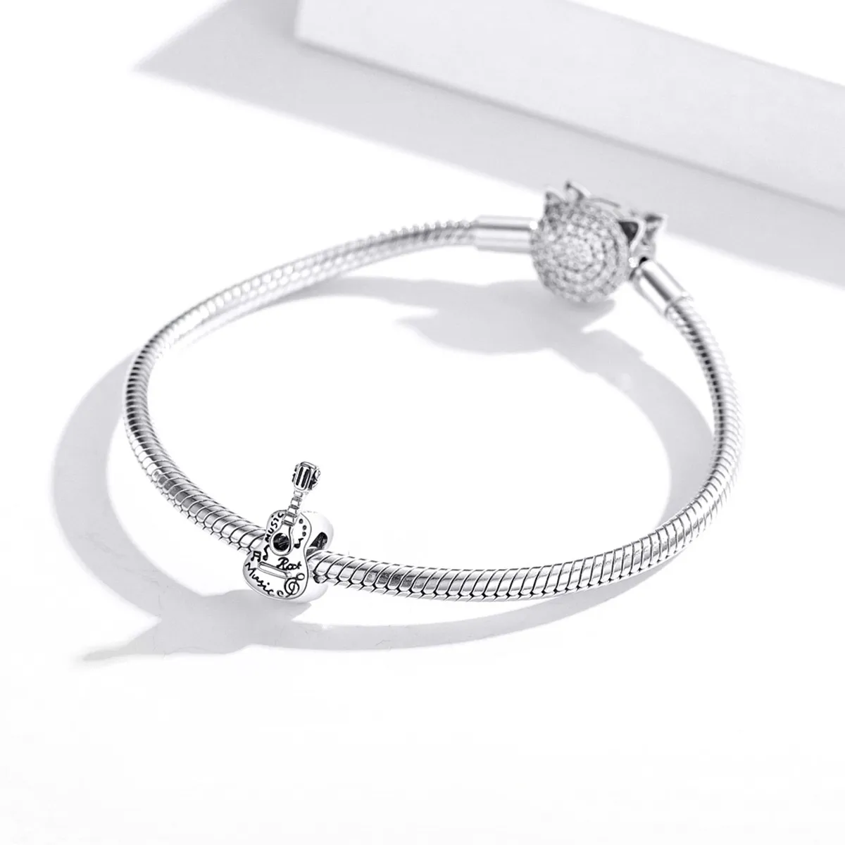 Pandora Style Silver Charm, Simple Guitar - SCC1708