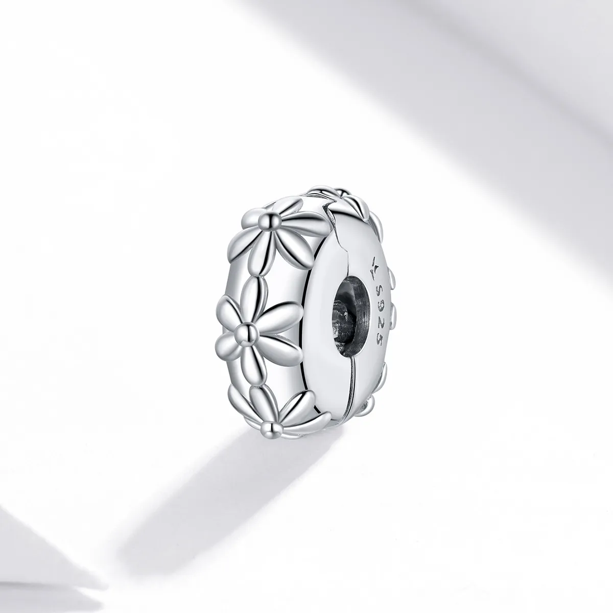 Pandora Style Silver Charm, Daisy - SCC1795