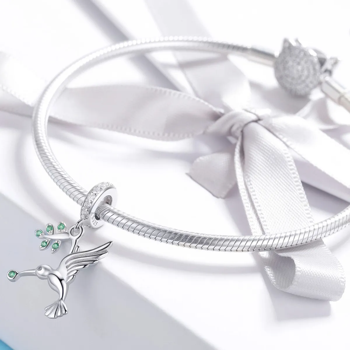 Pandora Style Silver Bangle Charm, Lovely Flying Birds - SCC982