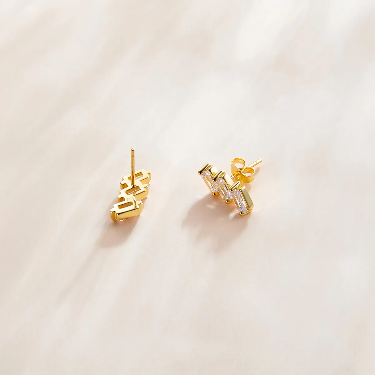 Pandora Style 18ct Gold Plated Stud Earrings, Solid - SCE1051-B