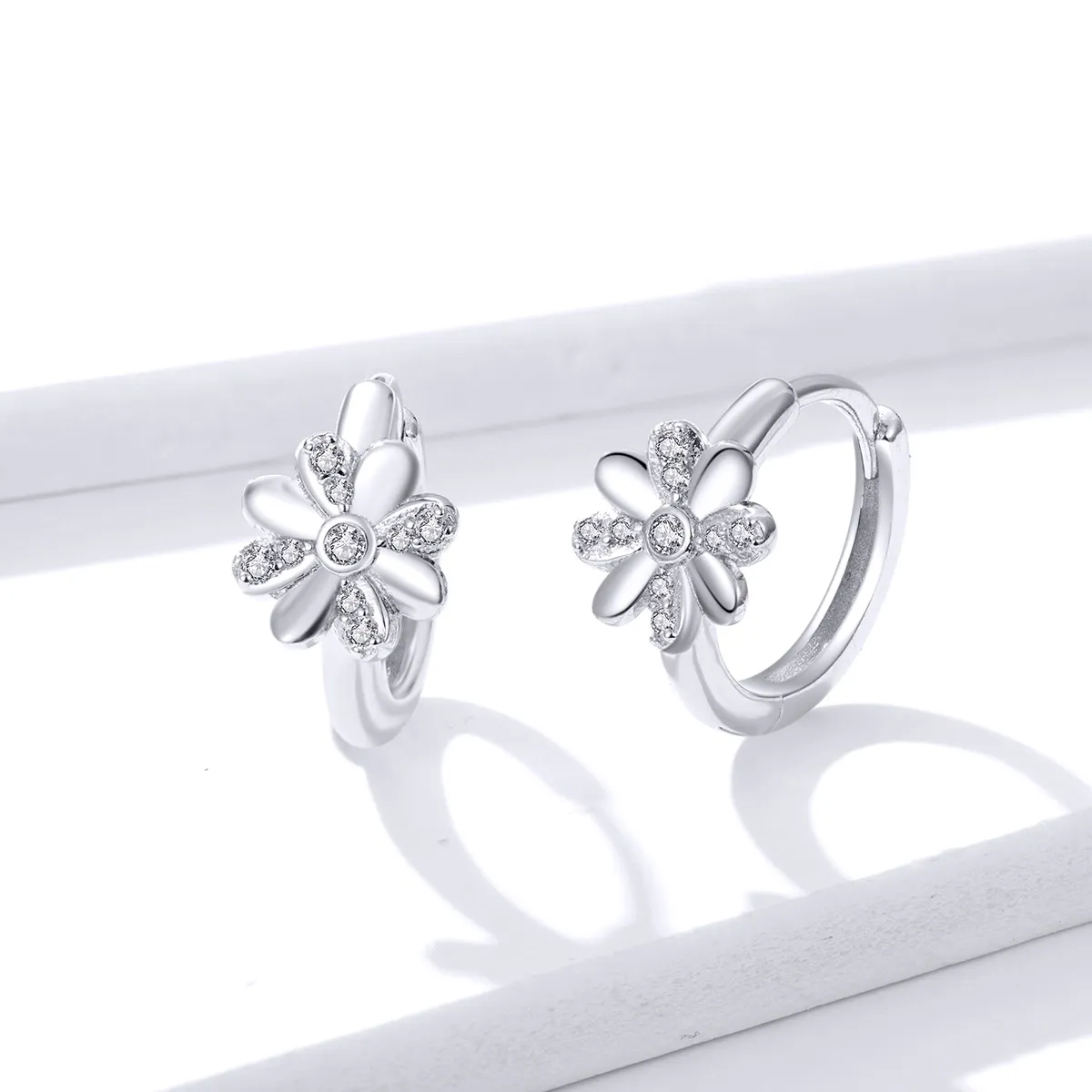 Pandora Style Silver Hoop Earrings, Daisy - BSE359