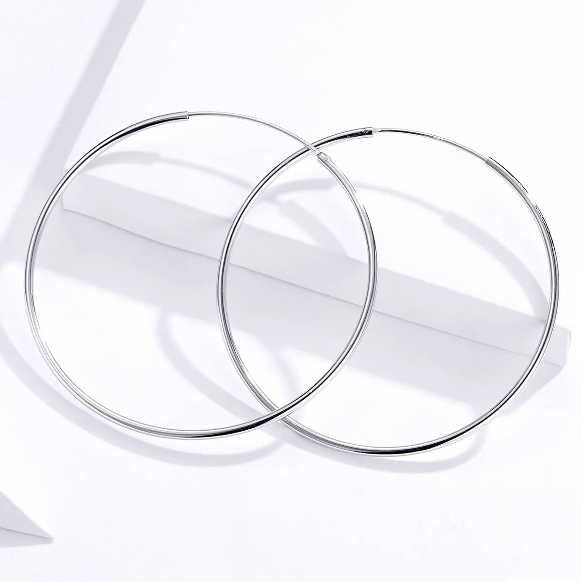 Pandora Style Silver Hoop Earrings, Simple Line - SCE711