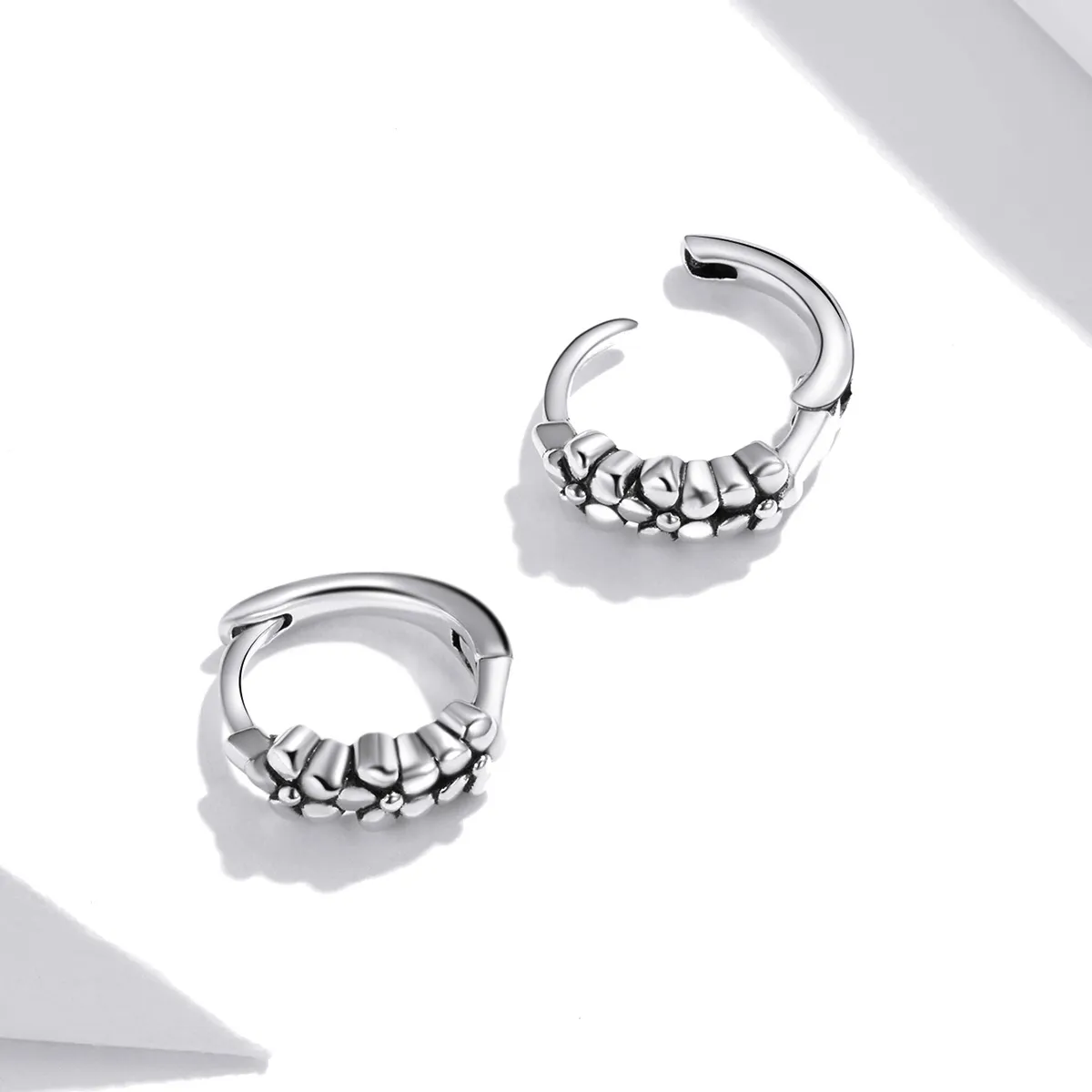 Pandora Style Silver Hoop Earrings, Simple Silver Flowers - SCE1154