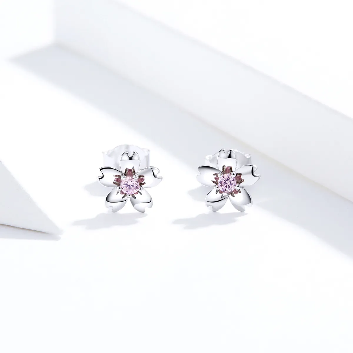 Pandora Style Silver Stud Earrings, Daisy Flower Stud - SCE784