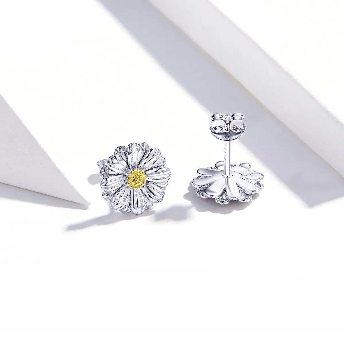 Pandora Style Silver Stud Earrings, Dazzling Daisy - SCE774