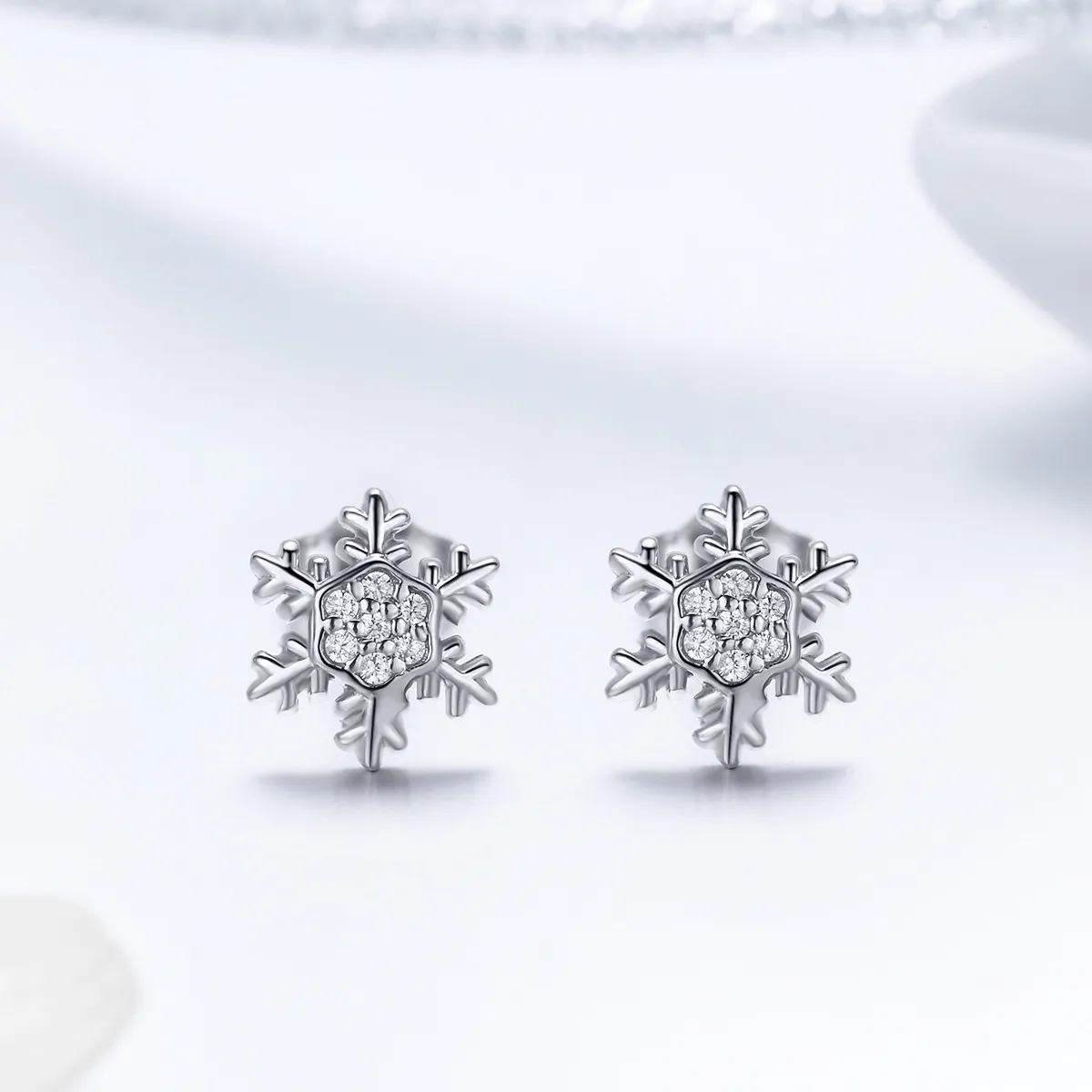 Pandora Style Silver Stud Earrings, Elegant Snowflakes - BSE009