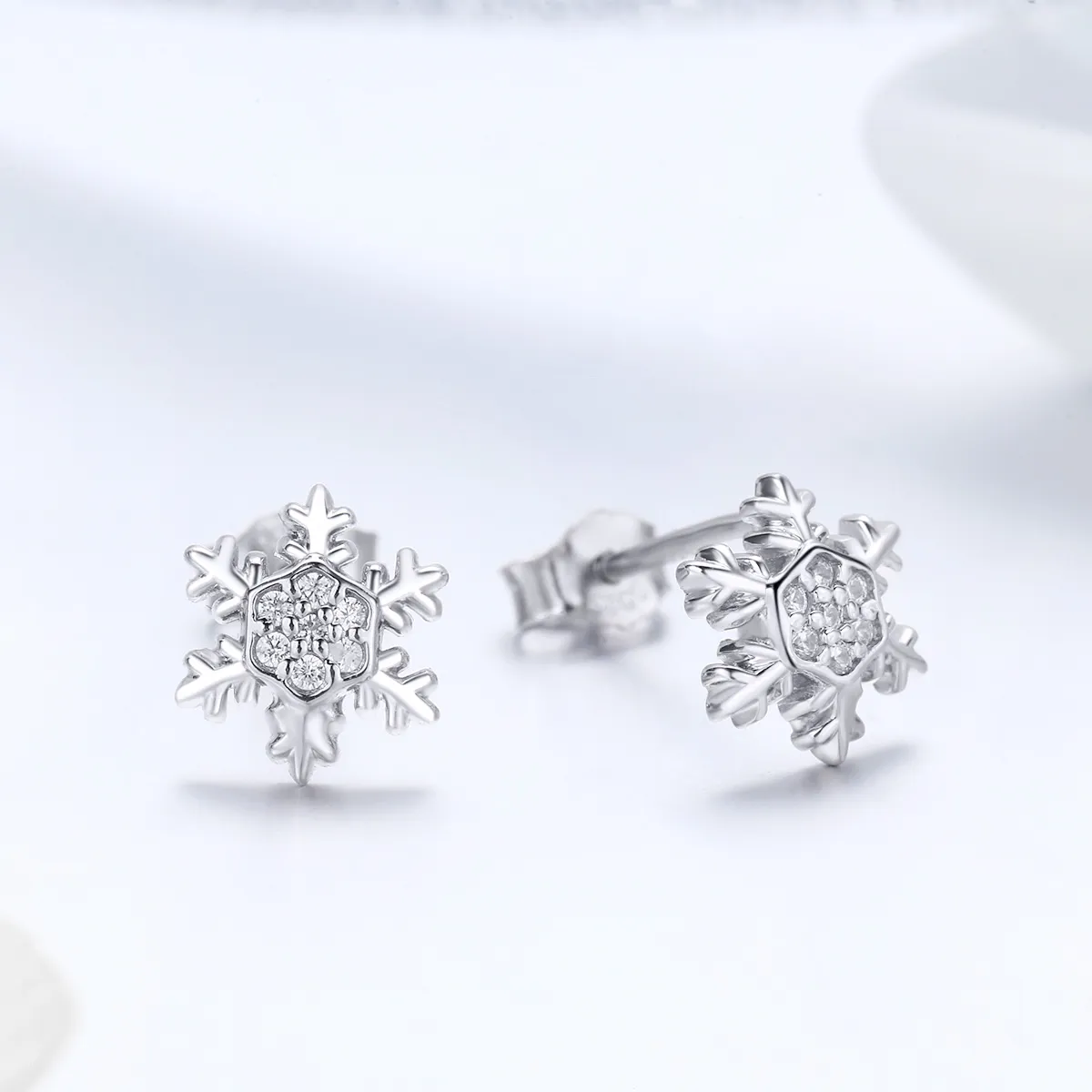 Pandora Style Silver Stud Earrings, Elegant Snowflakes - BSE009