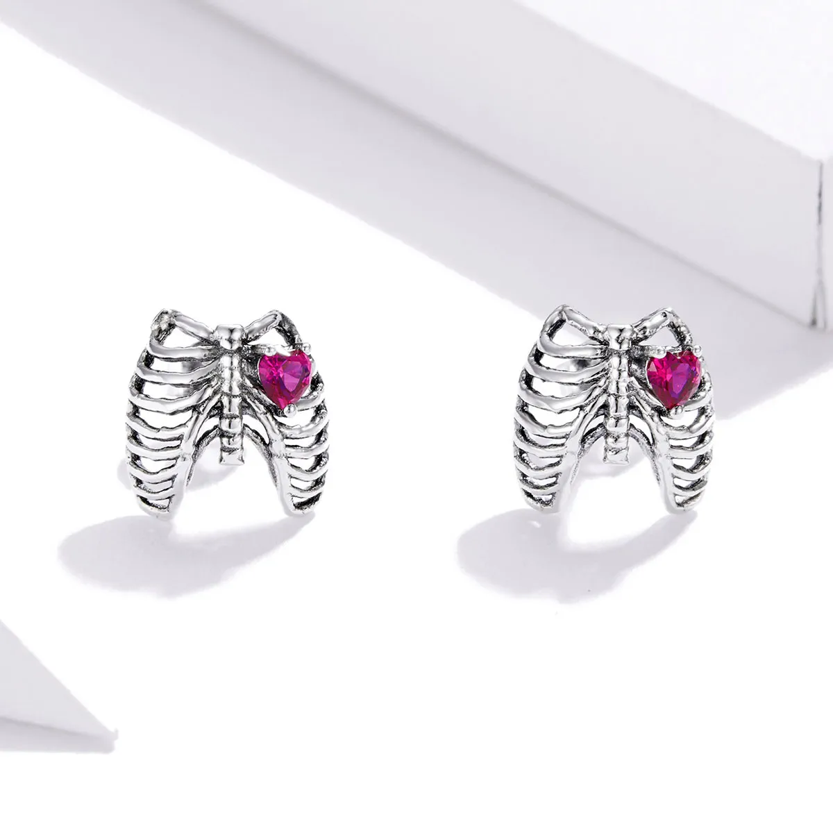 Pandora Style Silver Stud Earrings, Ribs - SCE970