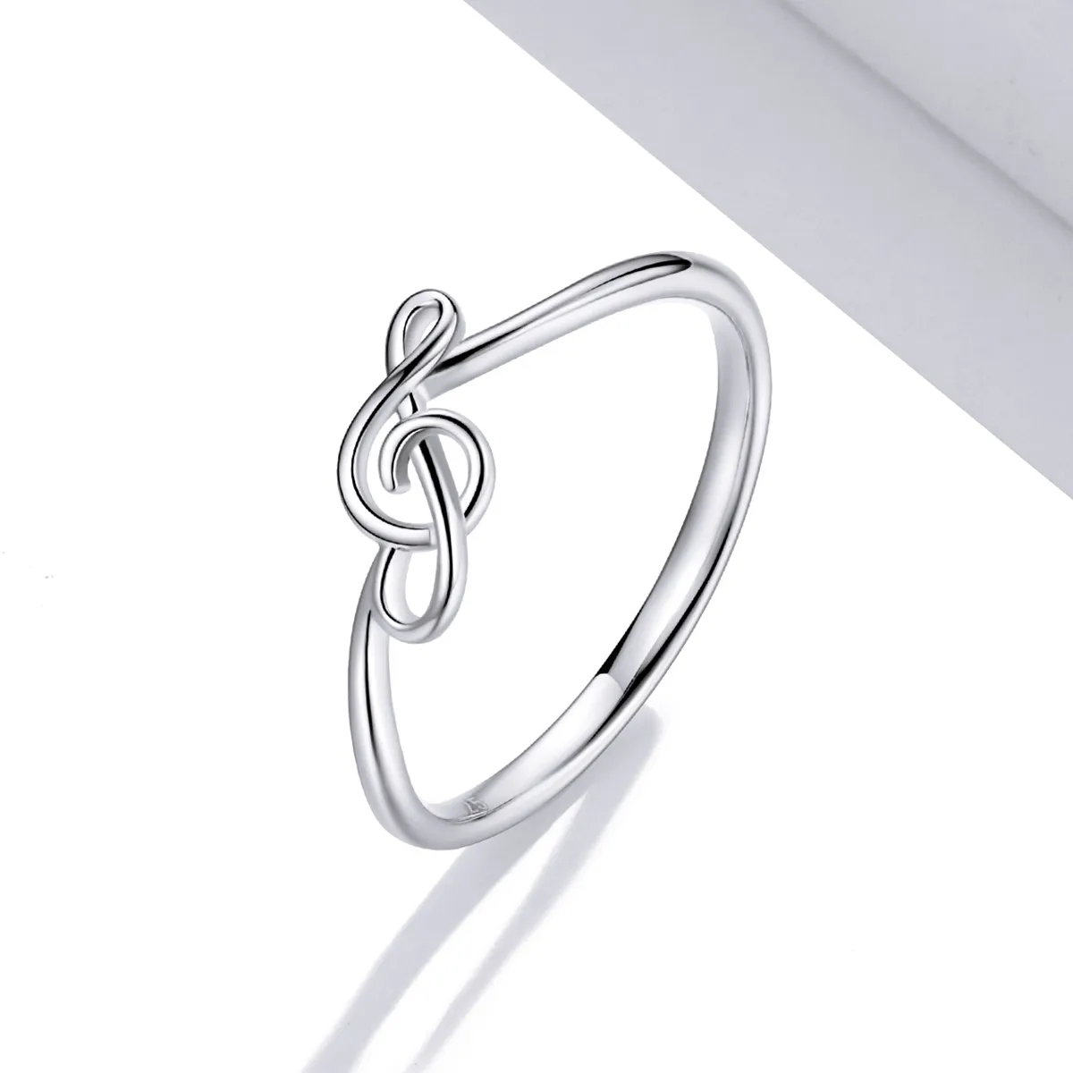 Pandora Style Silver Ring, Flowing Note - SCR727