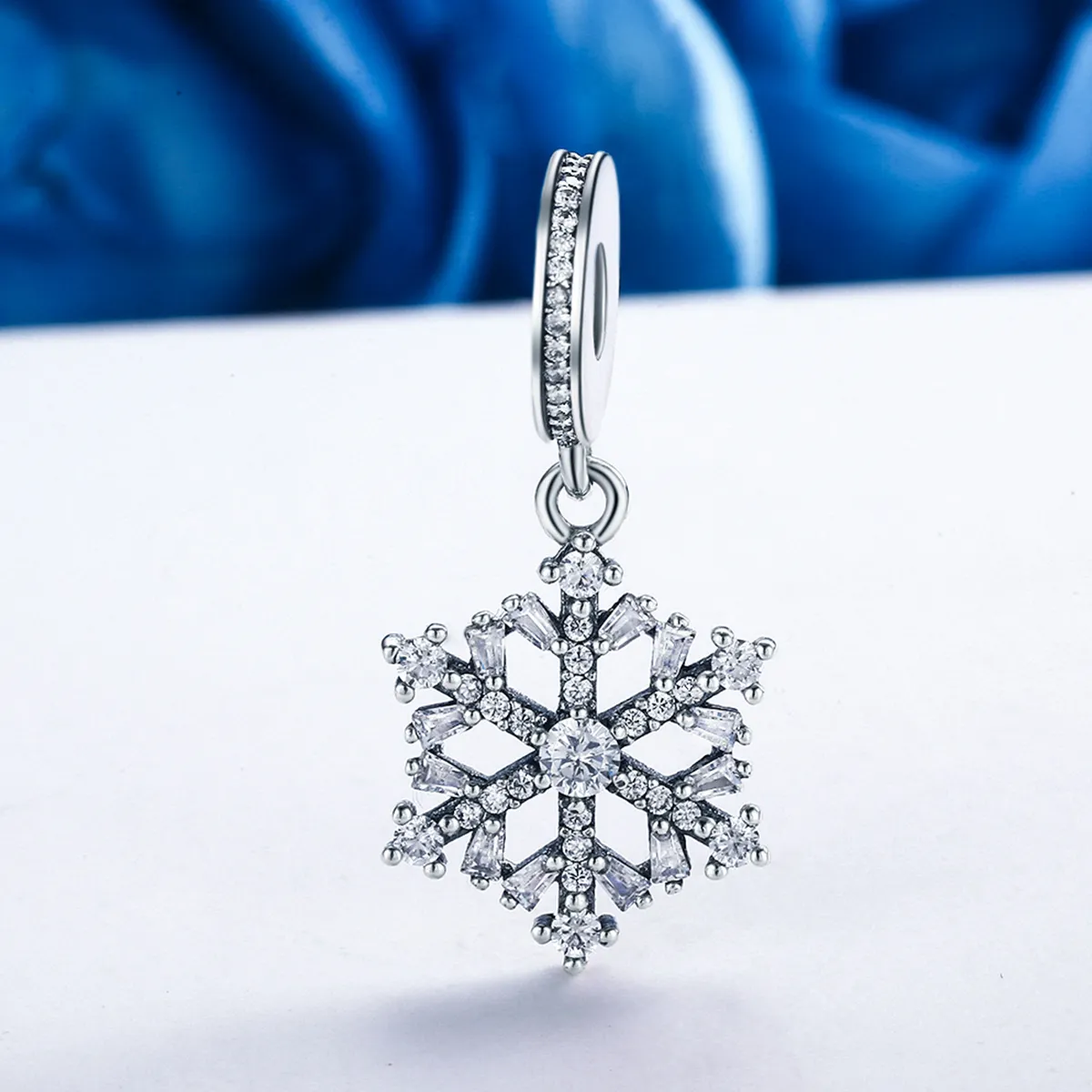 PANDORA Style Crystal Snowflakes Dangle Charm - SCC266