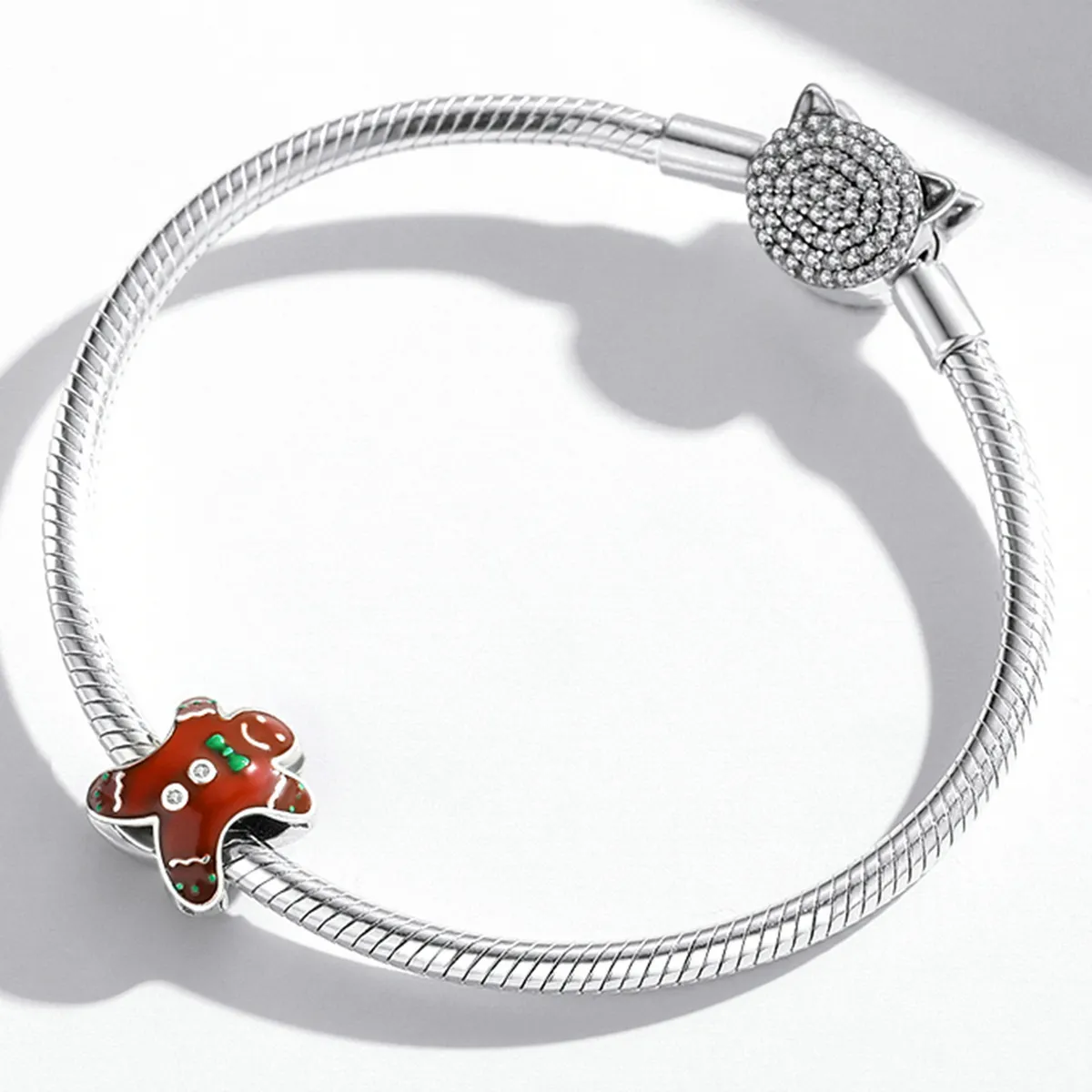 PANDORA Style Gingerbread Man Charm - SCC2037