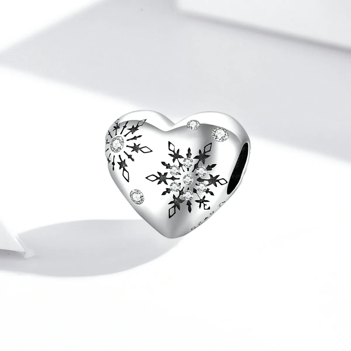 PANDORA Style Love Snowflakes Charm - SCC1982