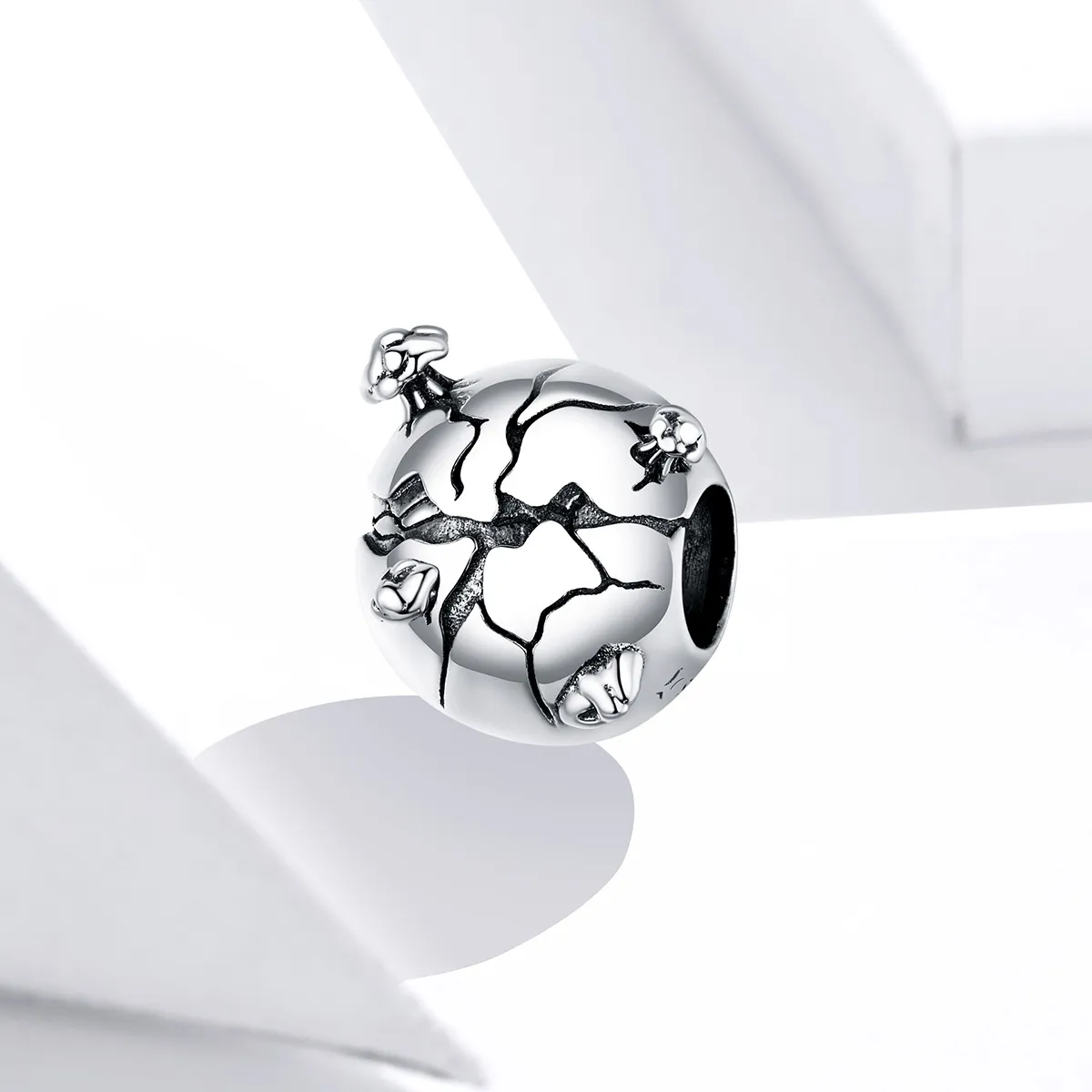 PANDORA Style Protect The Earth Charm - SCC1581