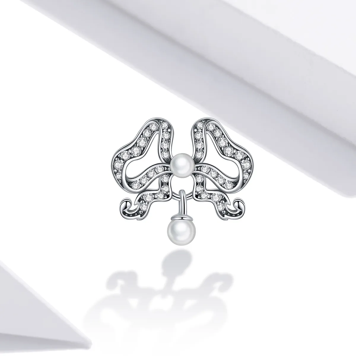 PANDORA Style Romantic Bowtie Charm - SCC1785