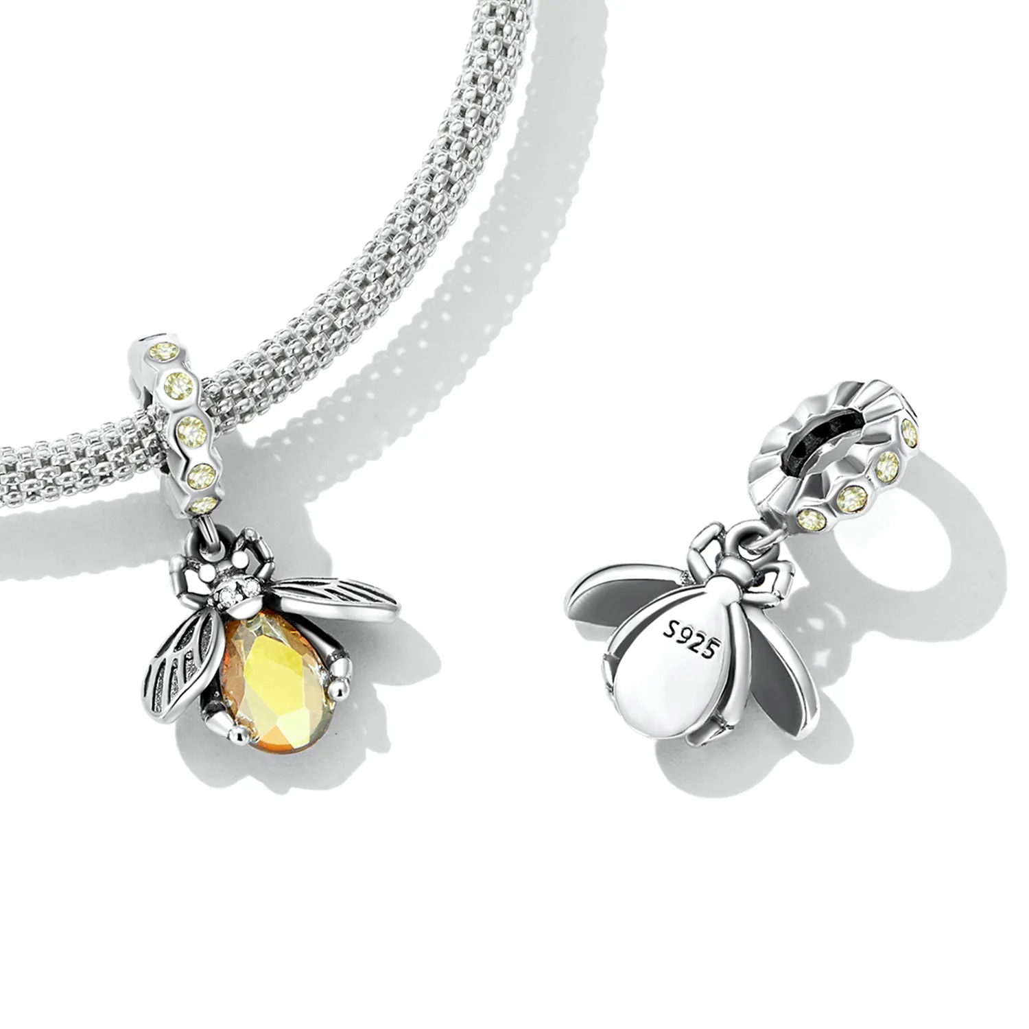 PANDORA Style Delicate Bee Dangle Charm - SCC2293