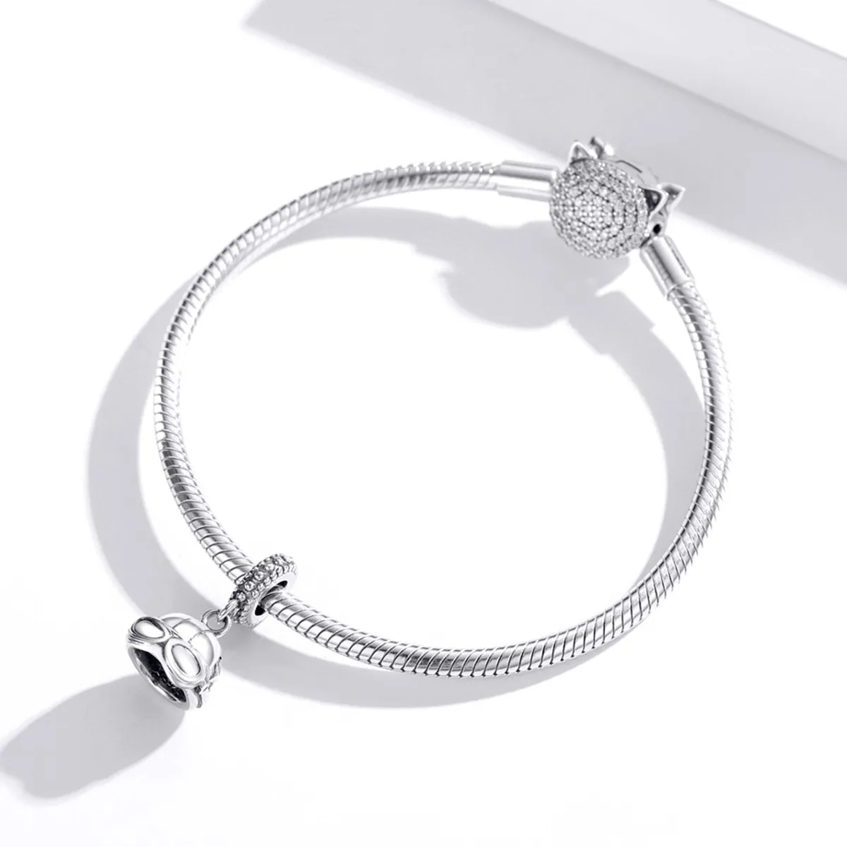 PANDORA Style Retro Helmet Dangle Charm - SCC1711