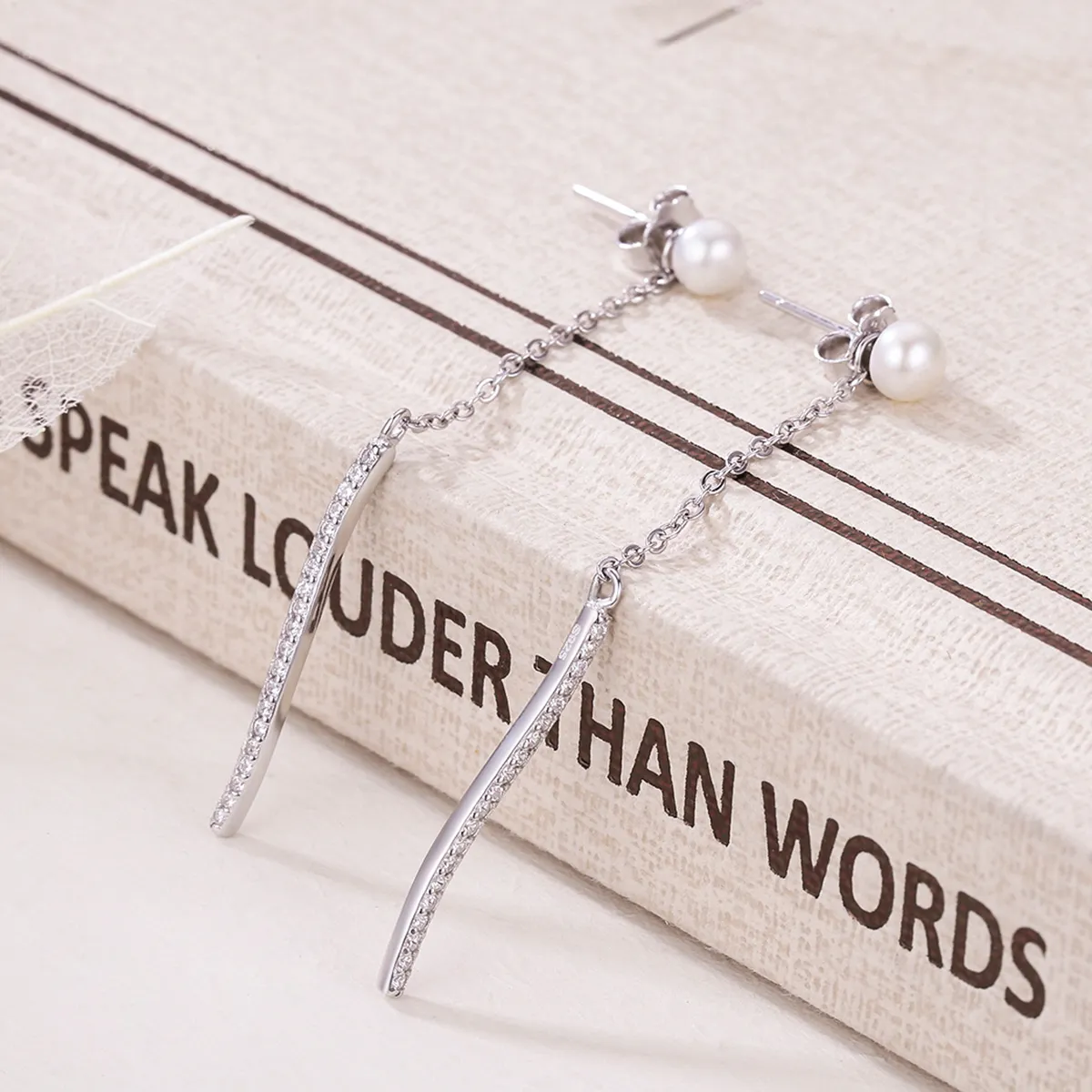 PANDORA Style Love At First Sight Drop Earrings - VSE126