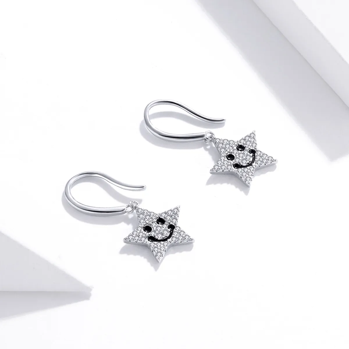 PANDORA Style Smile Star Drop Earrings - SCE946