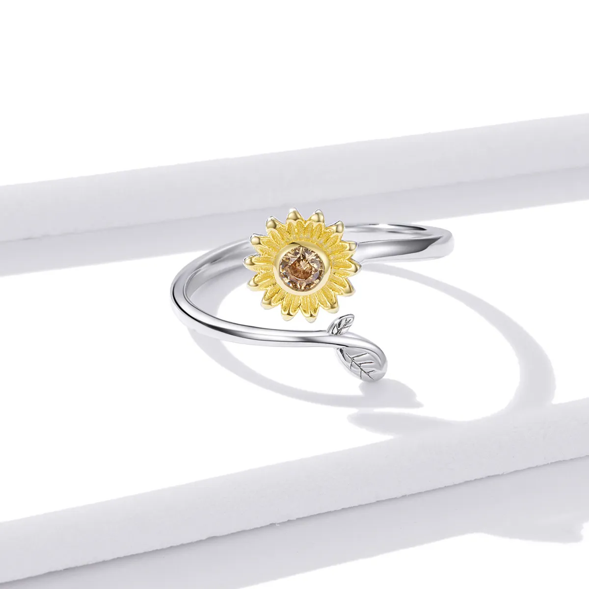 PANDORA Style Fresh Daisy Open Ring - BSR127