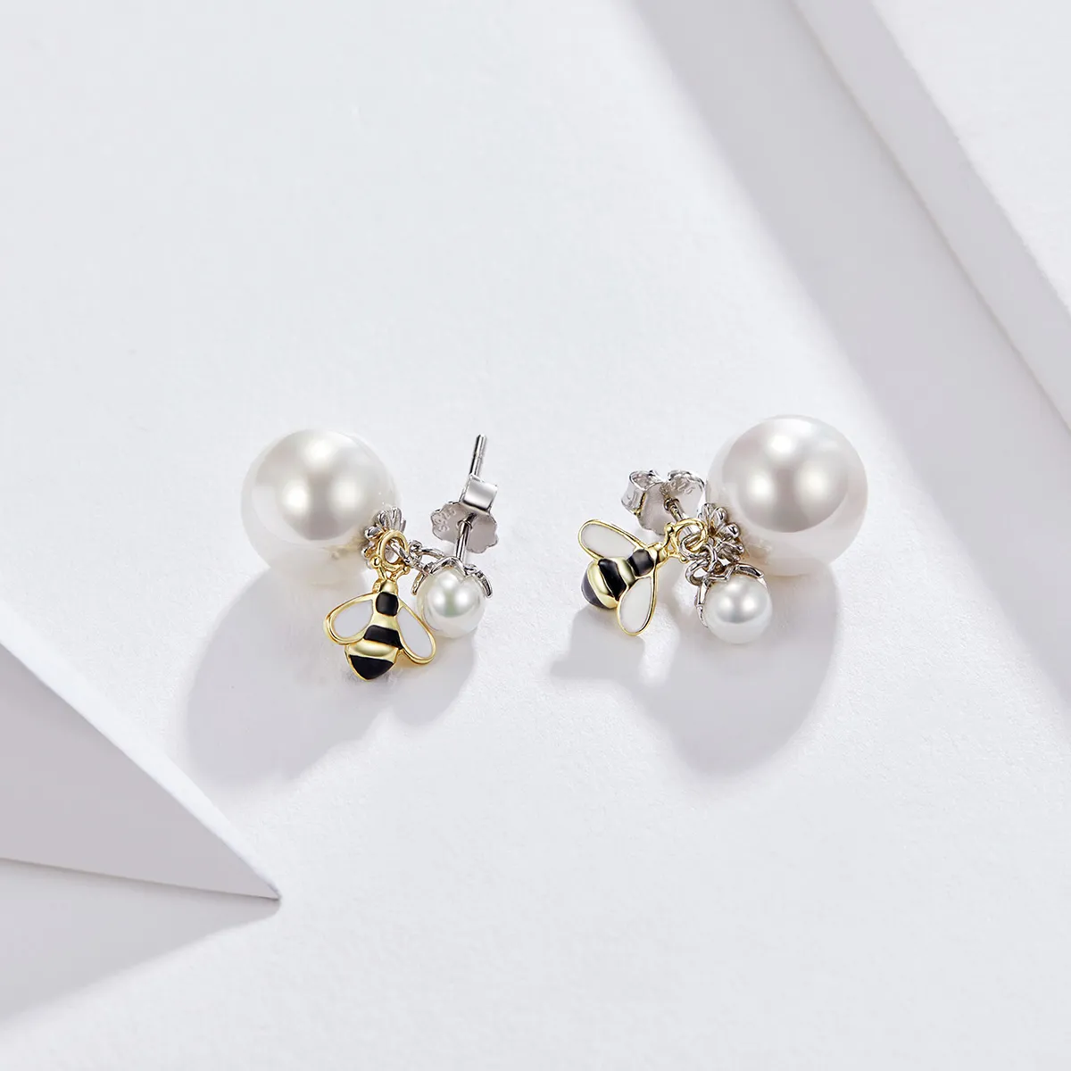 PANDORA Style Bee Stud Earrings - SCE232