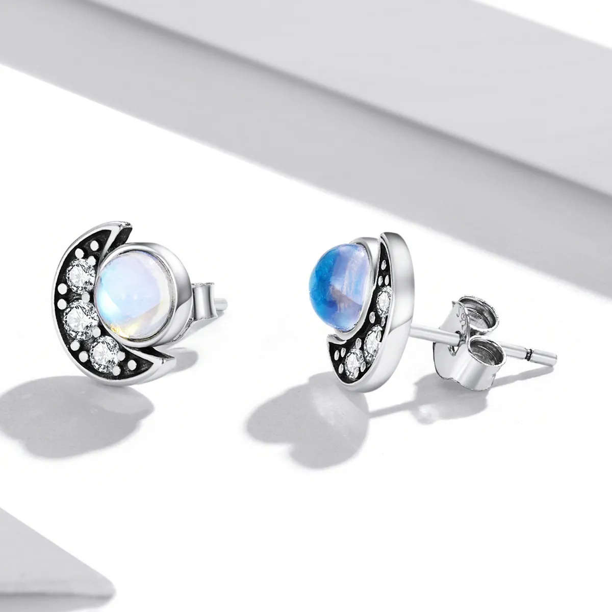 PANDORA Style Bright Moon Stud Earrings - SCE1335