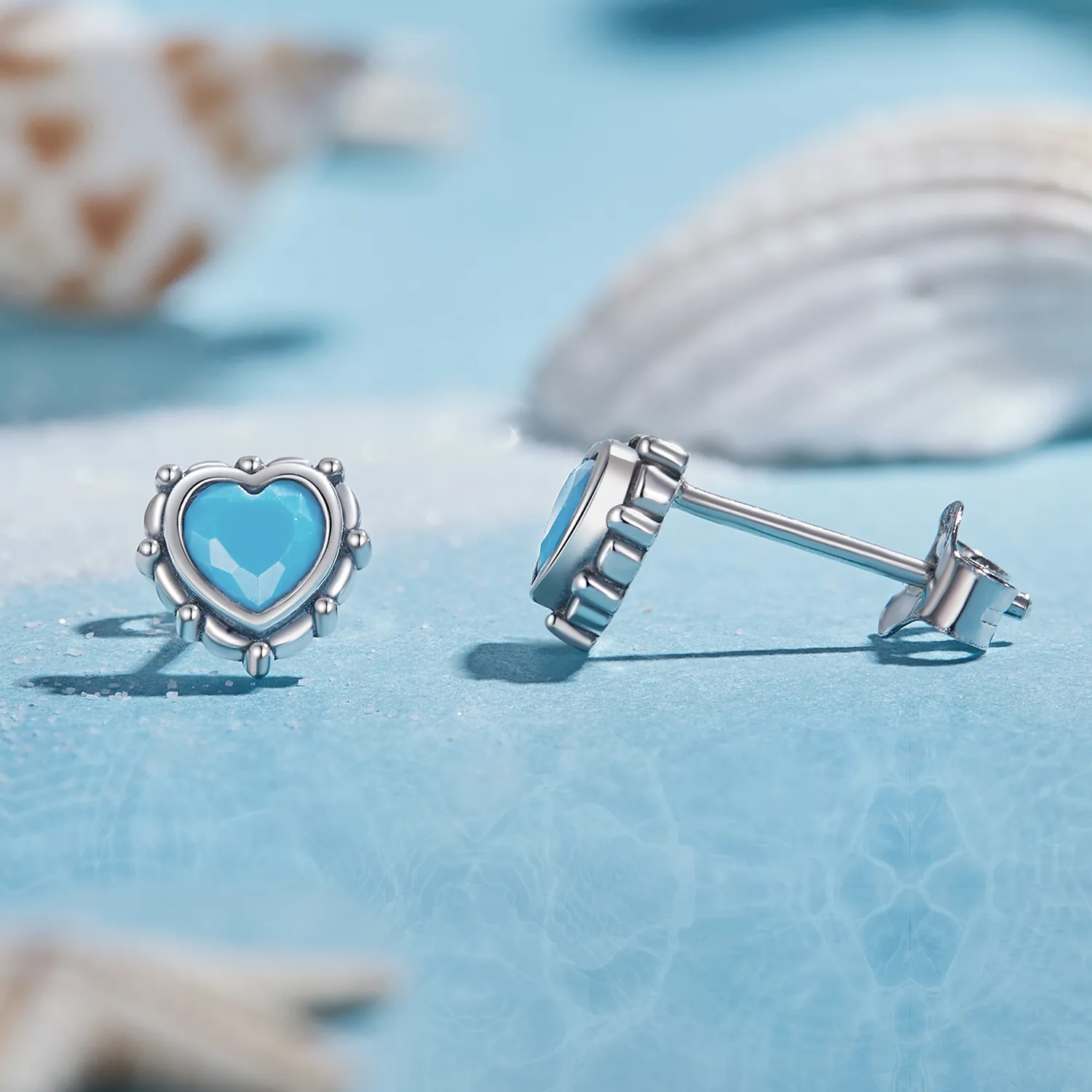 Pandora Style Heart-Shaped Stud Earrings - SCE1592