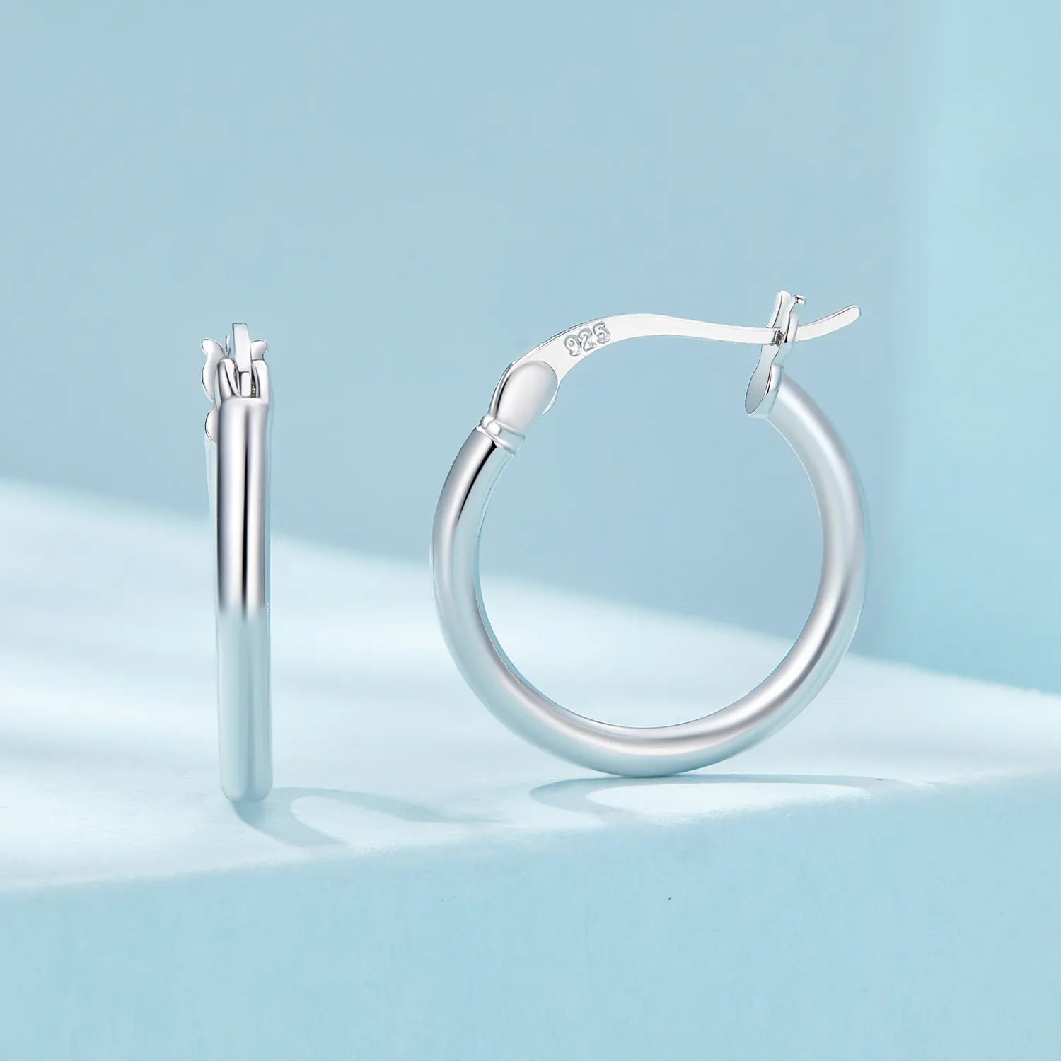 Pandora Style Medium Circle Hoops Earrings - SCE1608-M