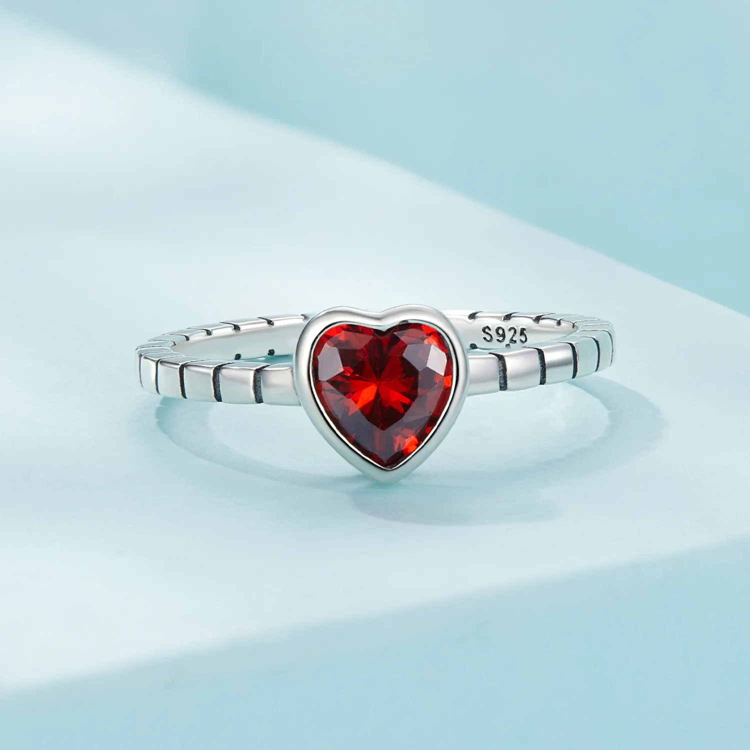 Pandora Style Elevated Heart Ring - SCR950