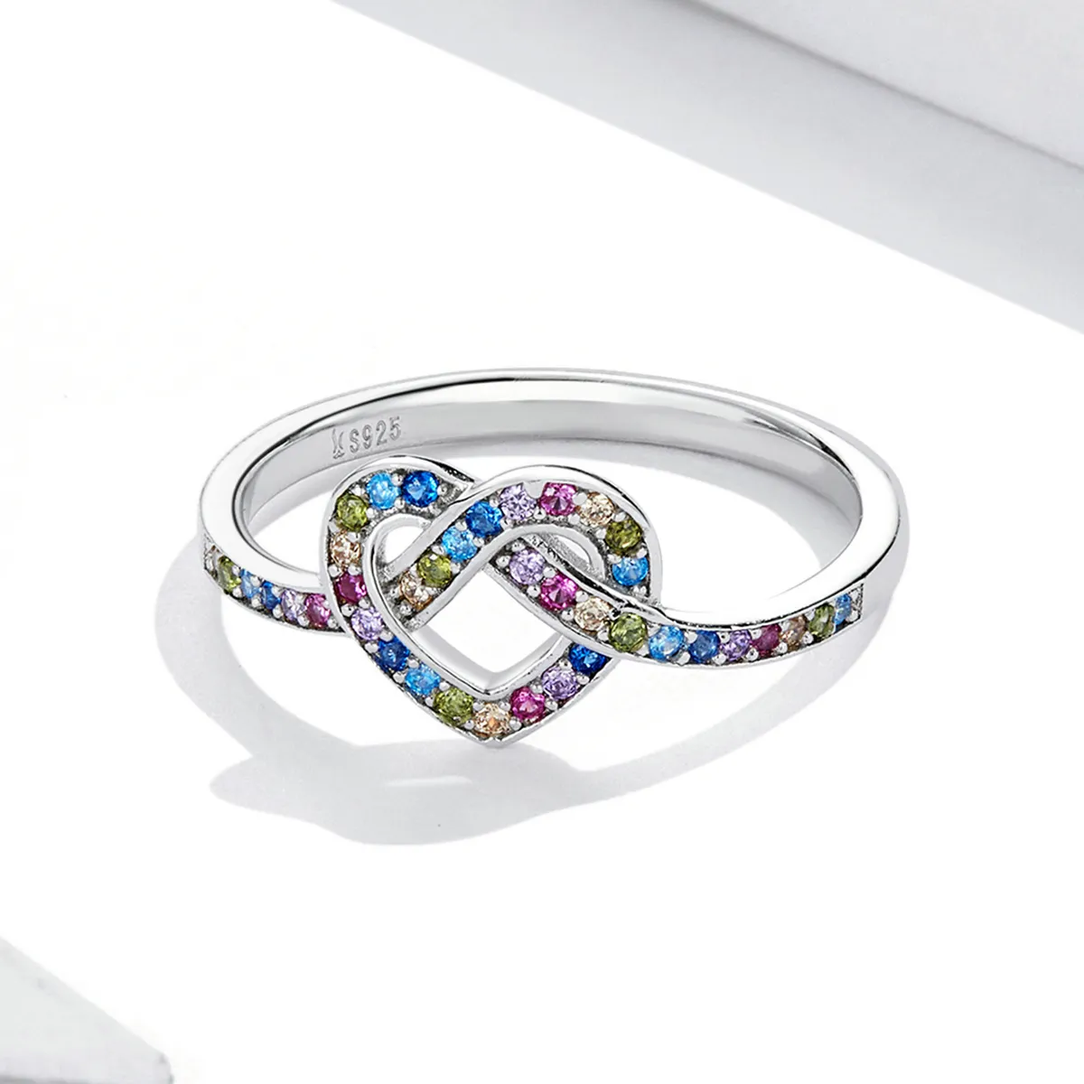 Pandora Style Knotted Heart Ring - SCR790