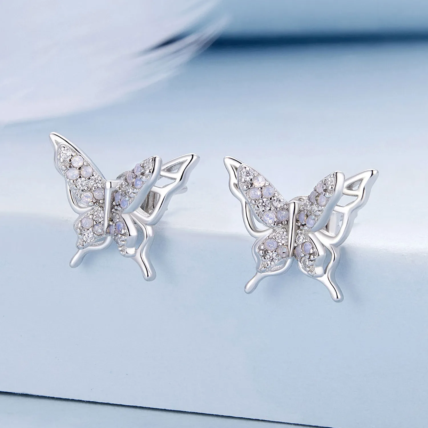 Pandora Style Butterfly Studs Earrings - BSE910