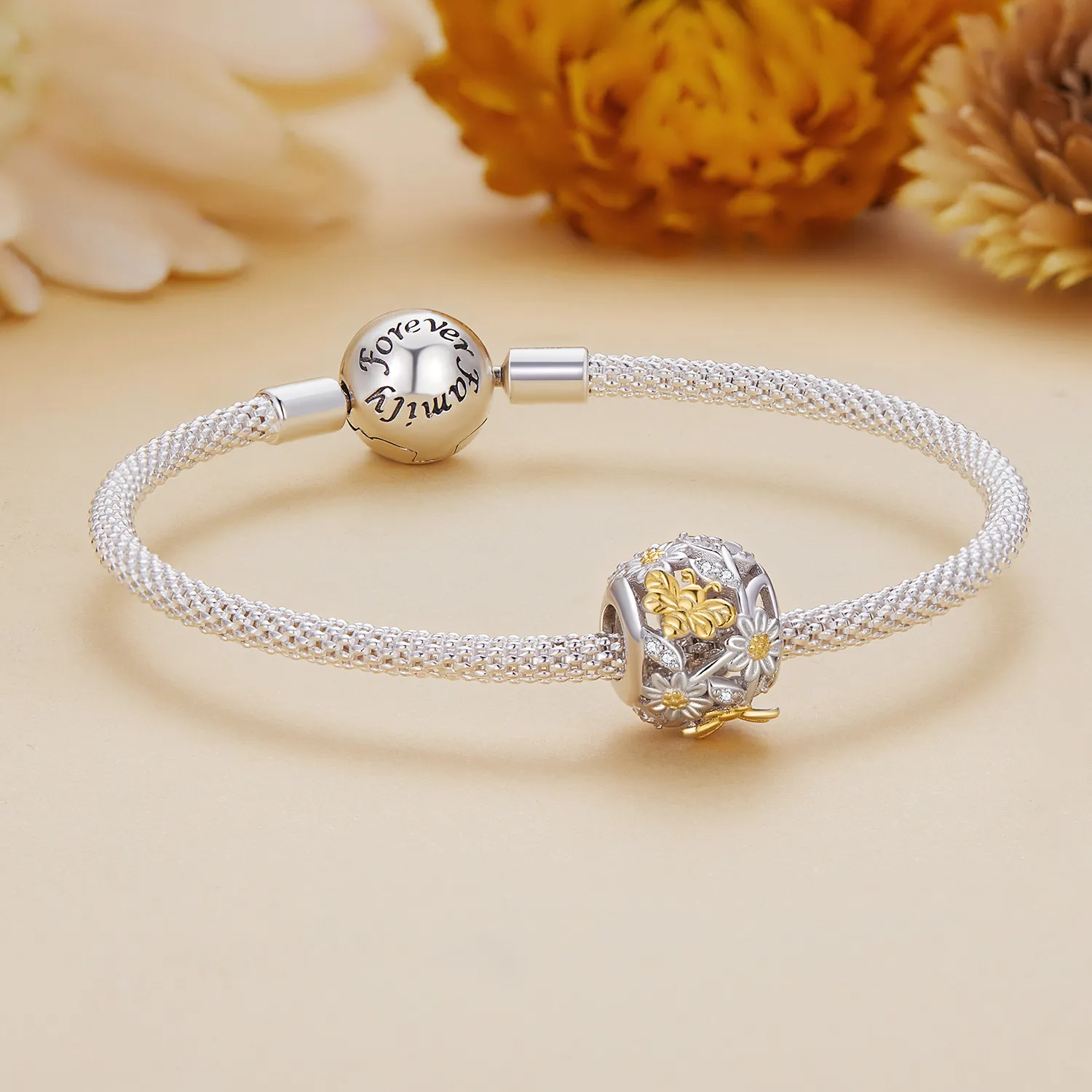 Pandora Style Daisy Bee Charm - BSC818!