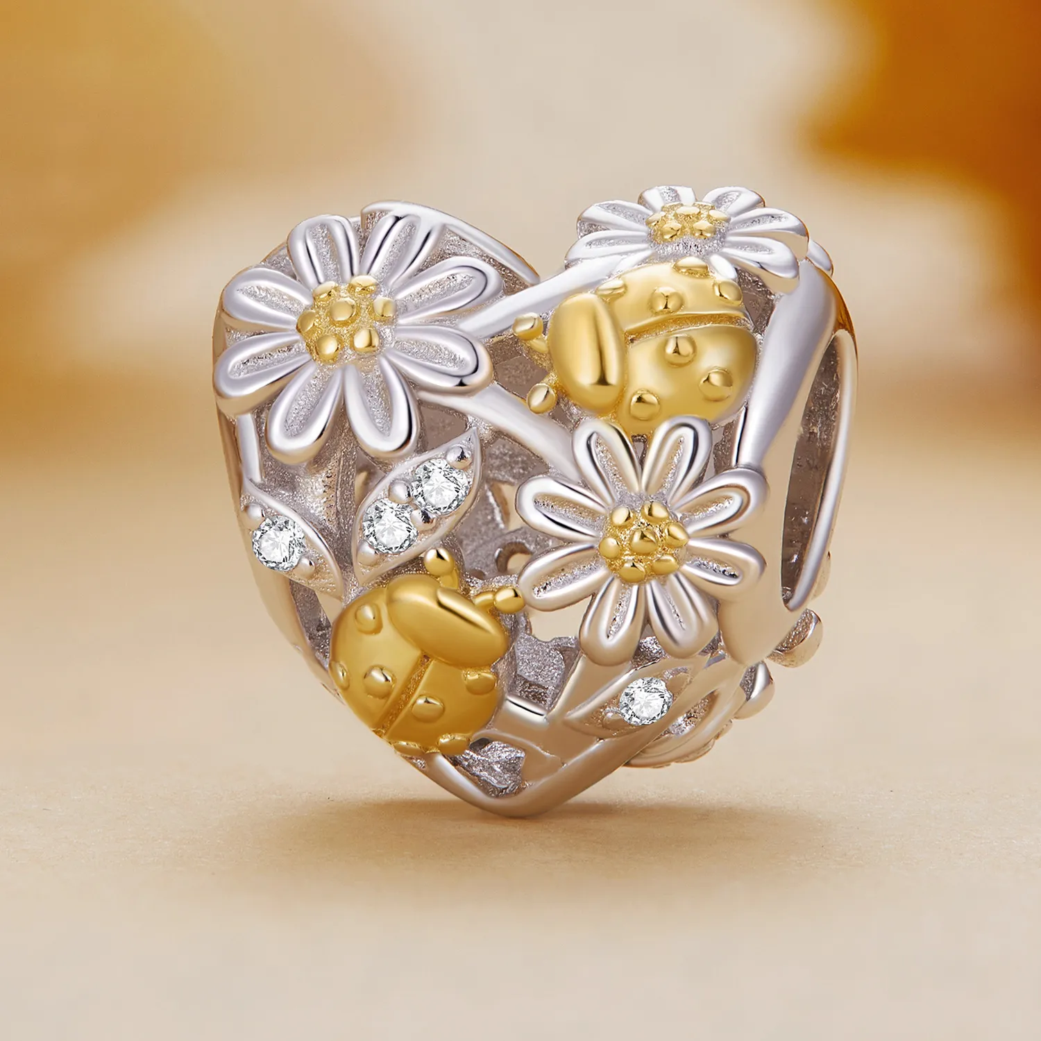 Pandora Style Daisy Ladybug Charm - BSC817!