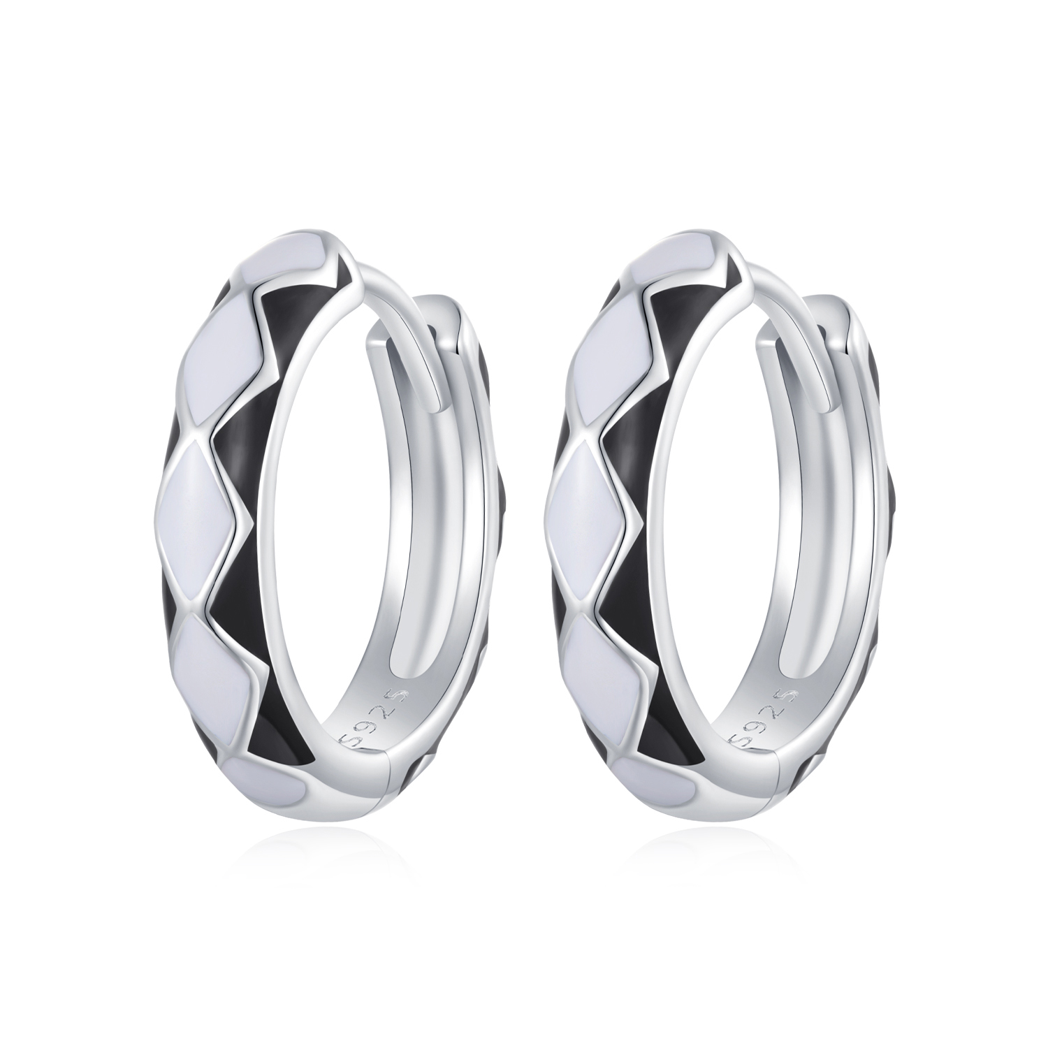 pandora style diamond shaped pattern hoop earrings sce1611 bk