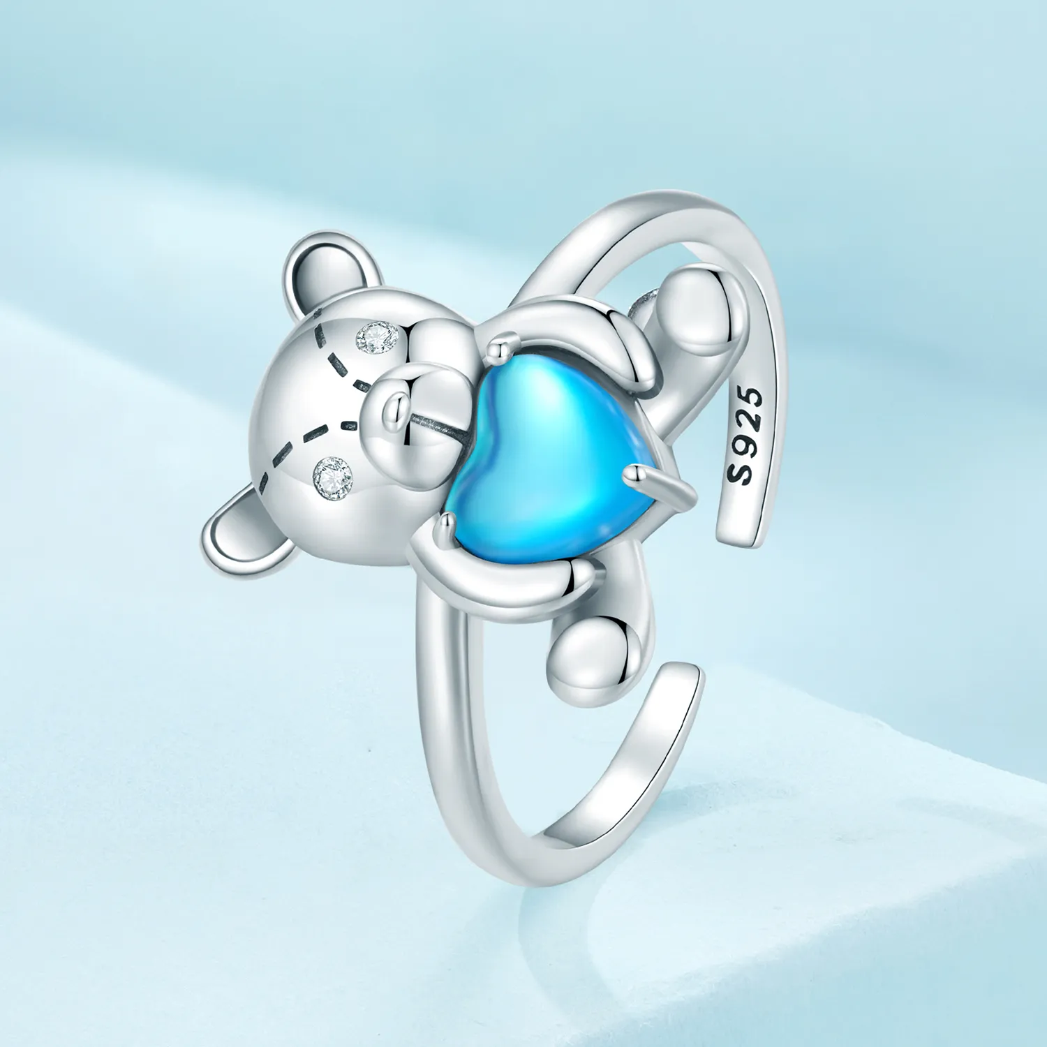 Pandora Style Hug Bear Opening Ring - SCR921