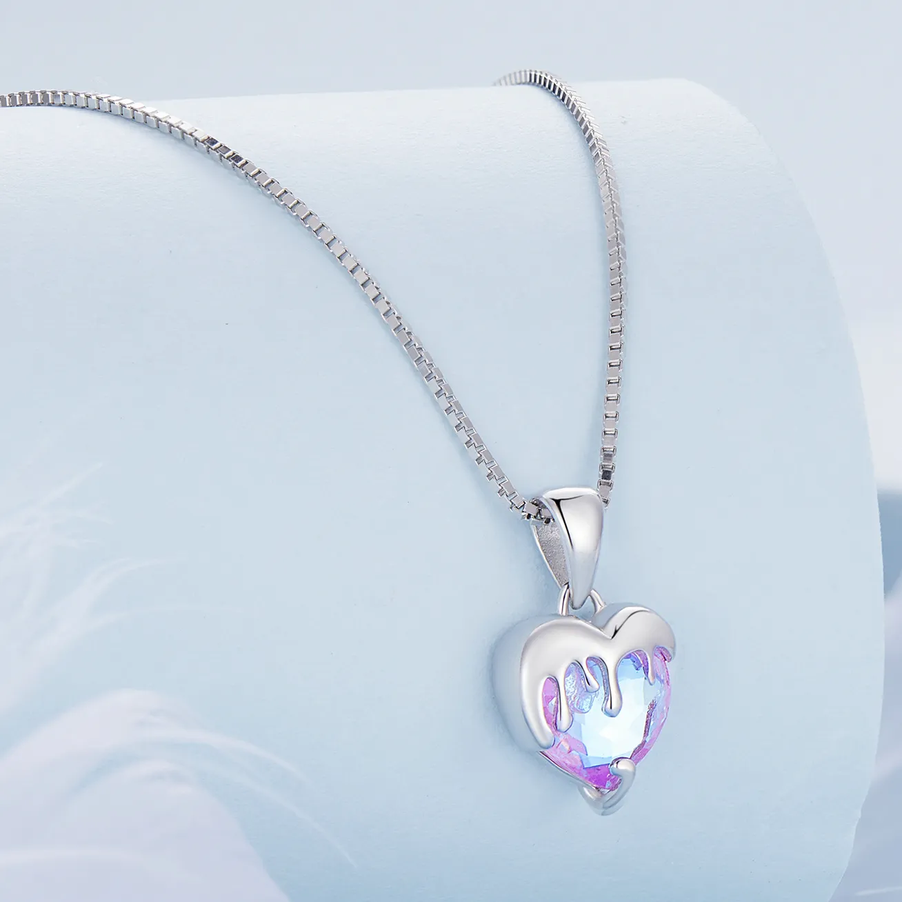 Pandora Style Melting Heart Necklace - BSN322