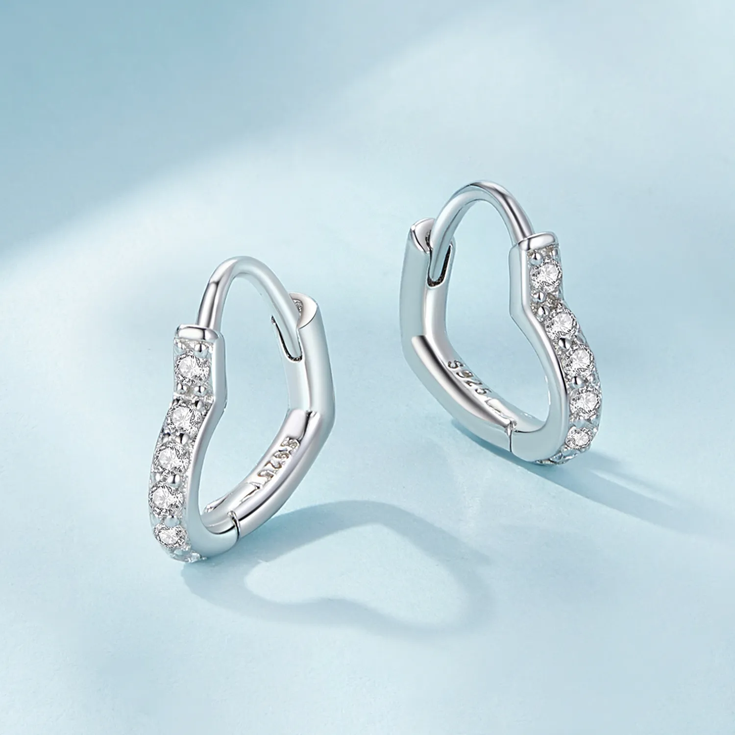 Pandora-inspired Heart-Shaped Hoop Earrings - SCE1626