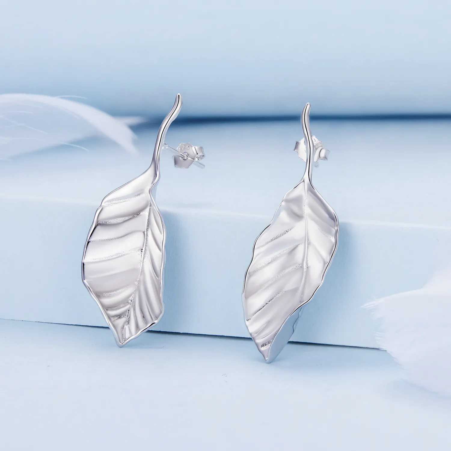 Pandora-inspired Leaves Studs Earrings - BSE812