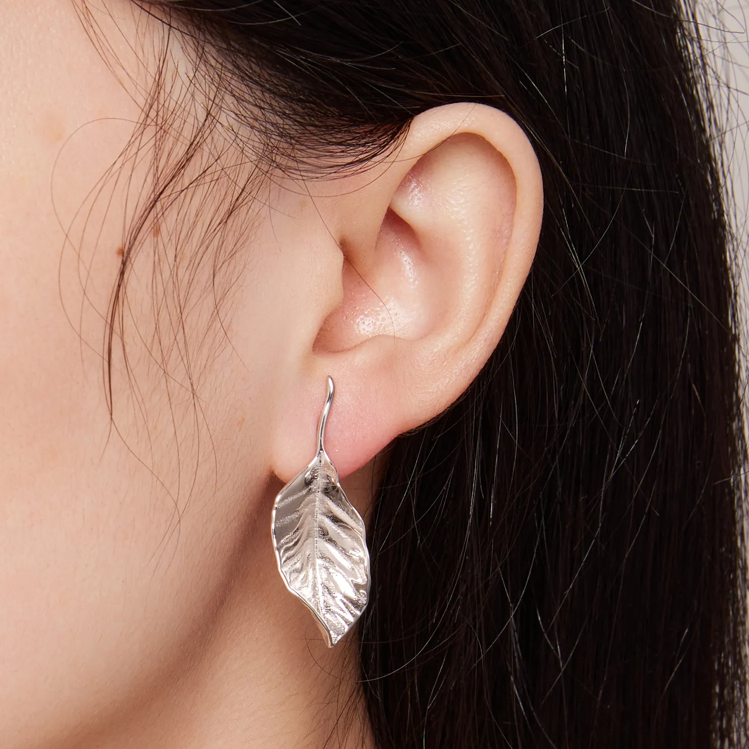 Pandora-inspired Leaves Studs Earrings - BSE812