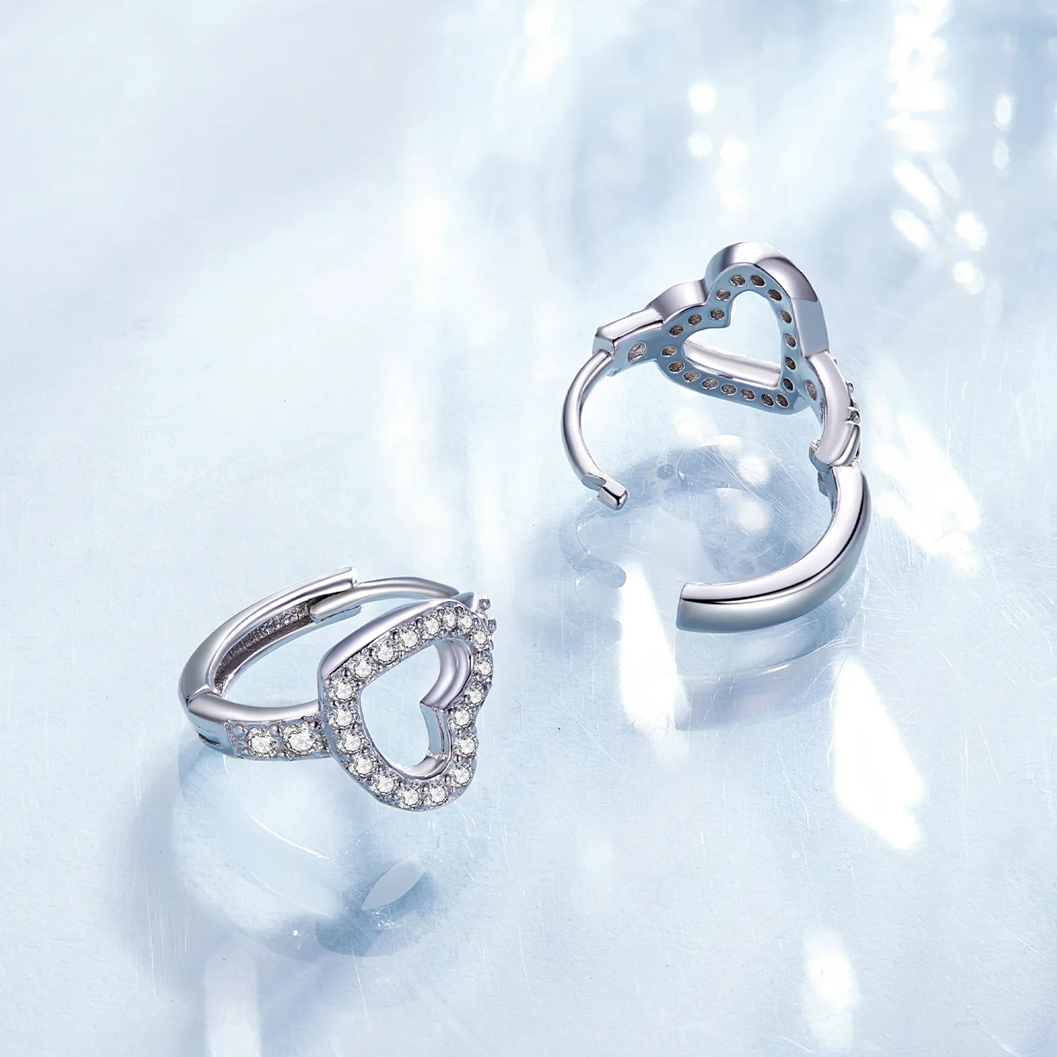 Pandora-style heart-shaped hoop earrings - BSE879