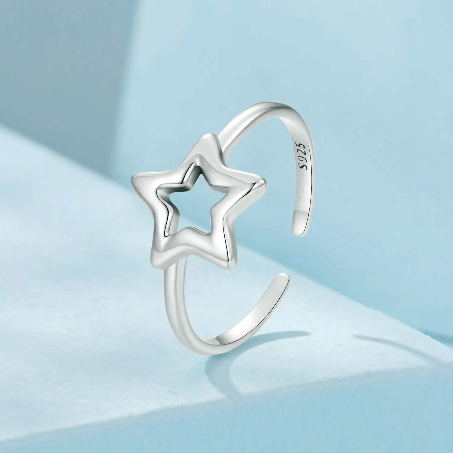 PANDORA Style Star Ring - SCR997-E