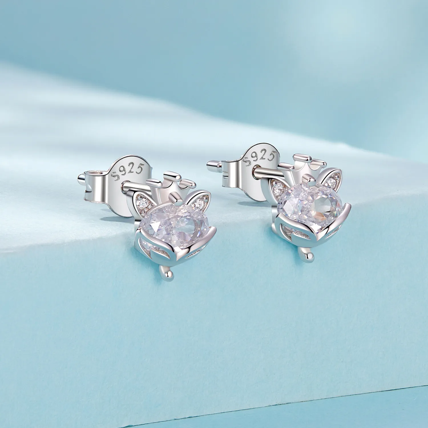 PANDORA Style Crown Fox Princess Earrings - SCE1708