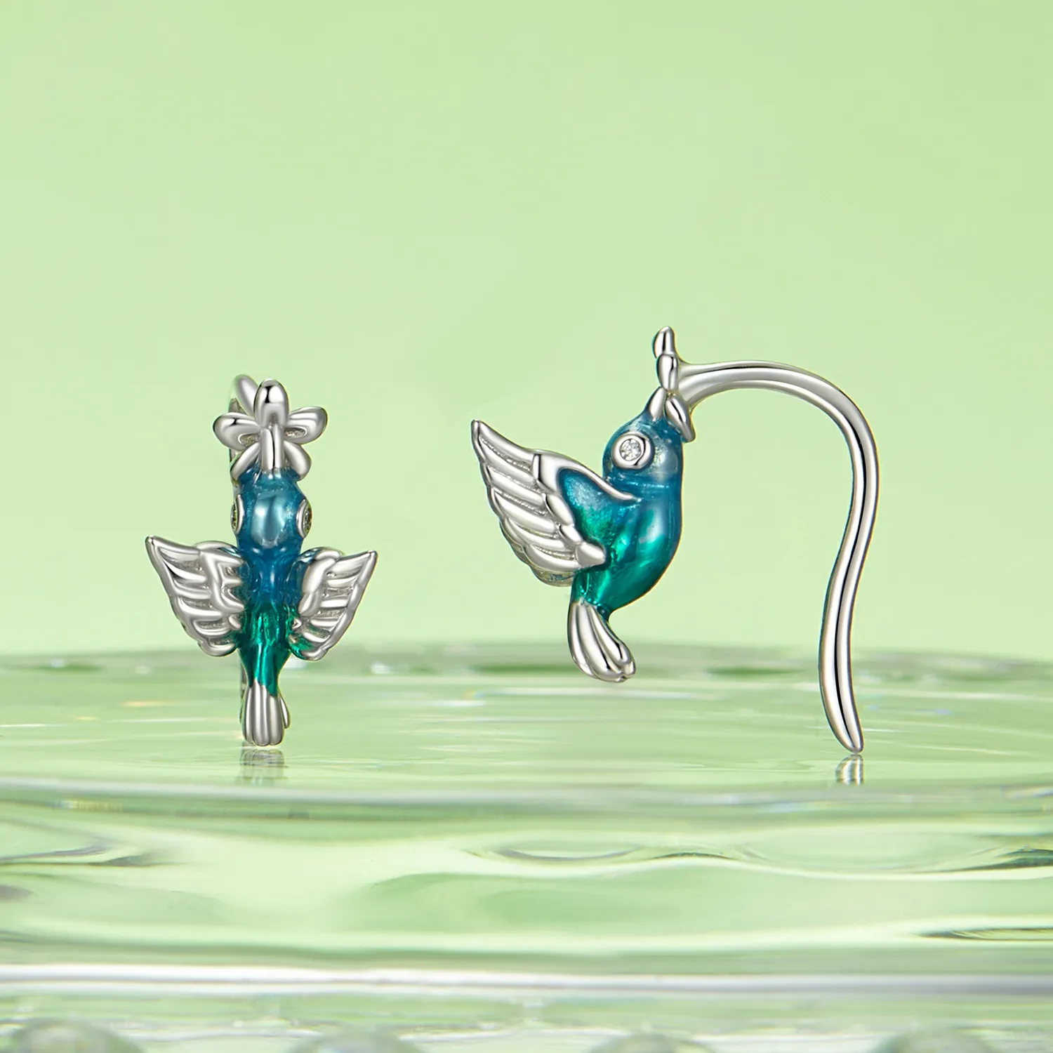 PANDORA Style Hummingbird Ear Hook - BSE990