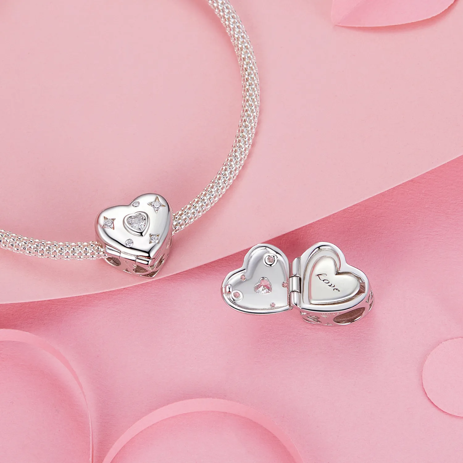 PANDORA Style Valentine's Day Open And Close Heart Beads - BSC973